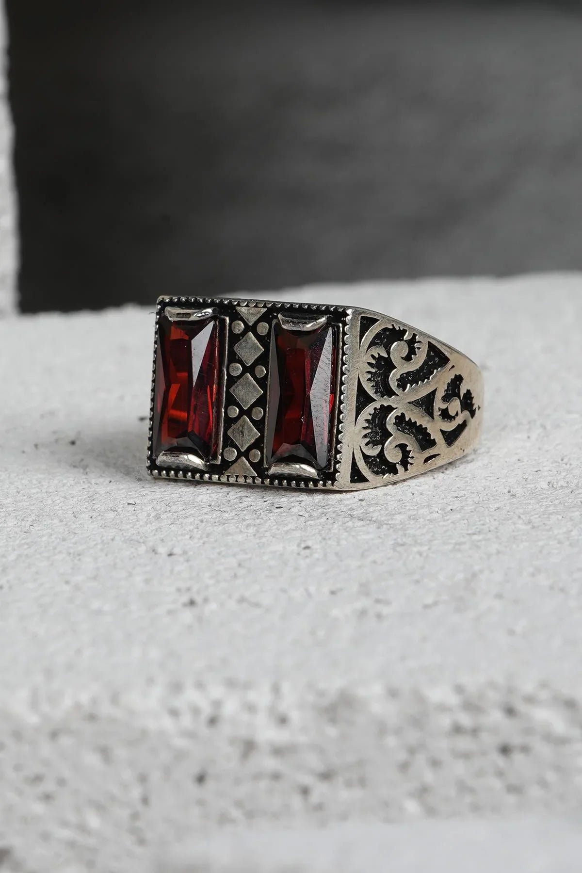 FRNCH 925 Ayar Gümüş Zirkon Taşlı Kahverengi Renkli Erkek Yüzük FRJ60093-193-K31