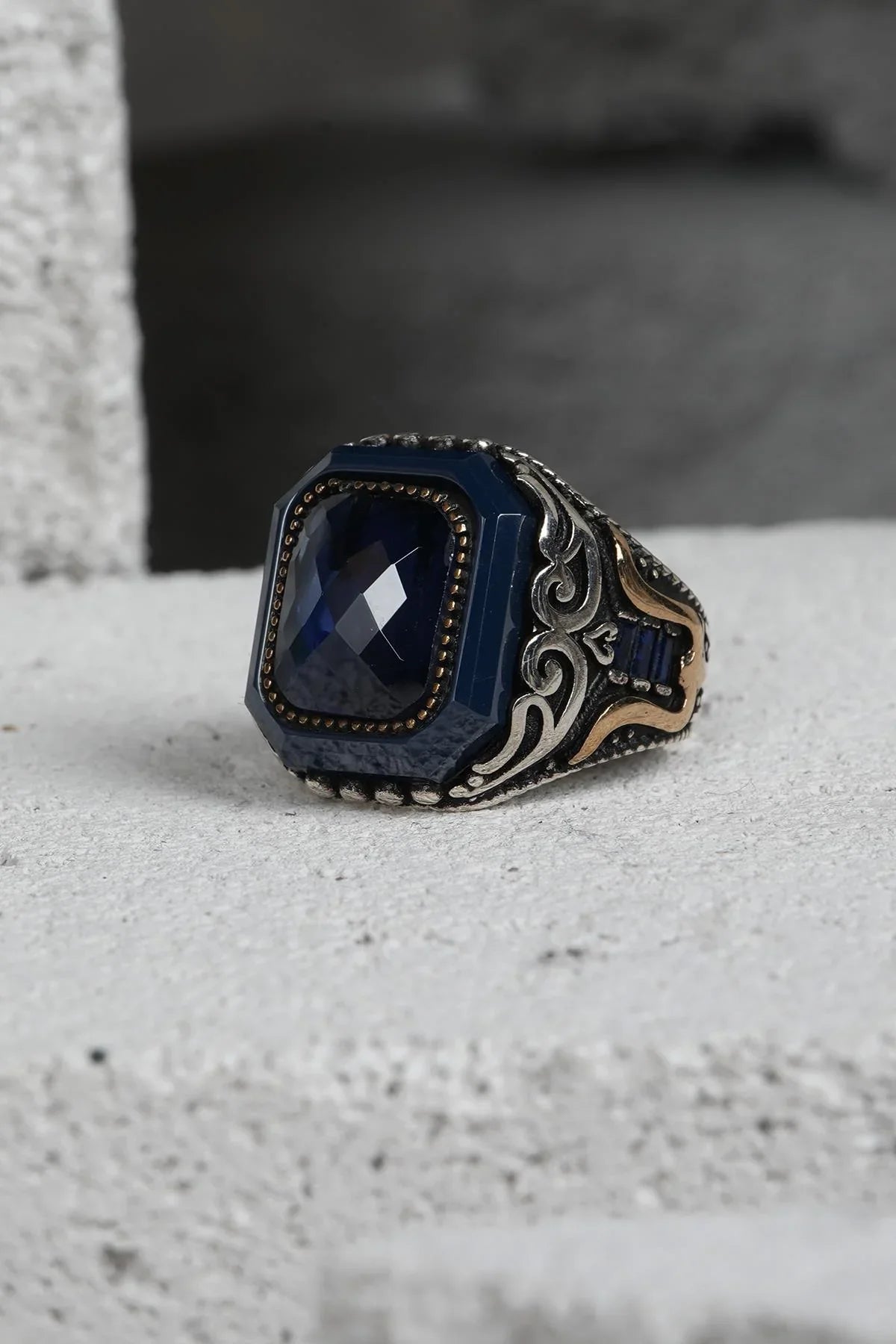 FRNCH 925 Ayar Gümüş Zirkon Taşlı Lacivert Renkli Erkek Yüzük FRJ60093-193-L5