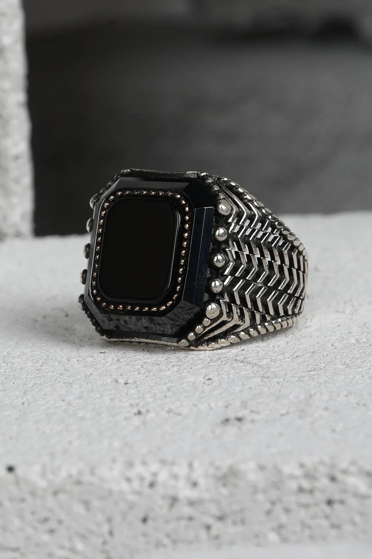 FRNCH 925 Ayar Gümüş Zirkon Taşlı Siyah-Altın Renkli Erkek Yüzük FRJ60093-193-AG34