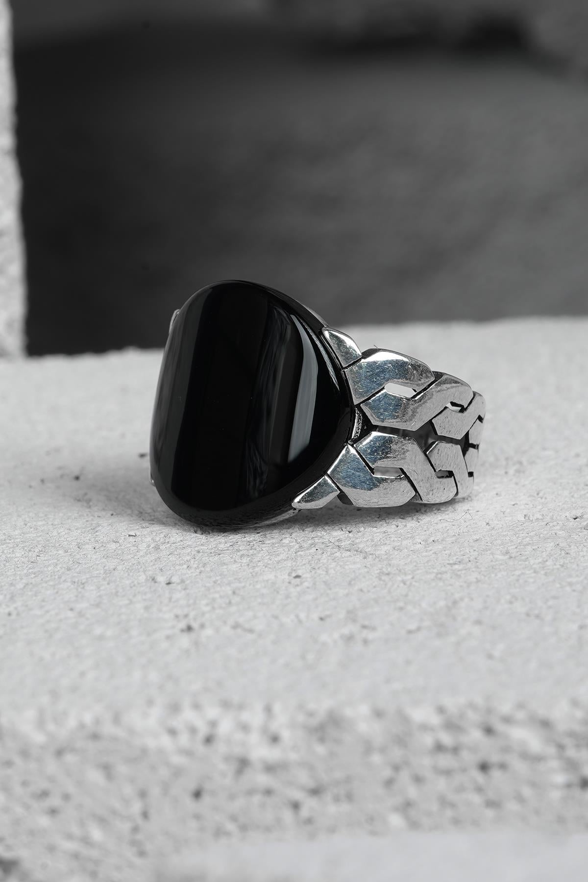 FRNCH 925 Ayar Gümüş Zirkon Taşlı Siyah Renkli Erkek Yüzük FRJ60093-193-S55