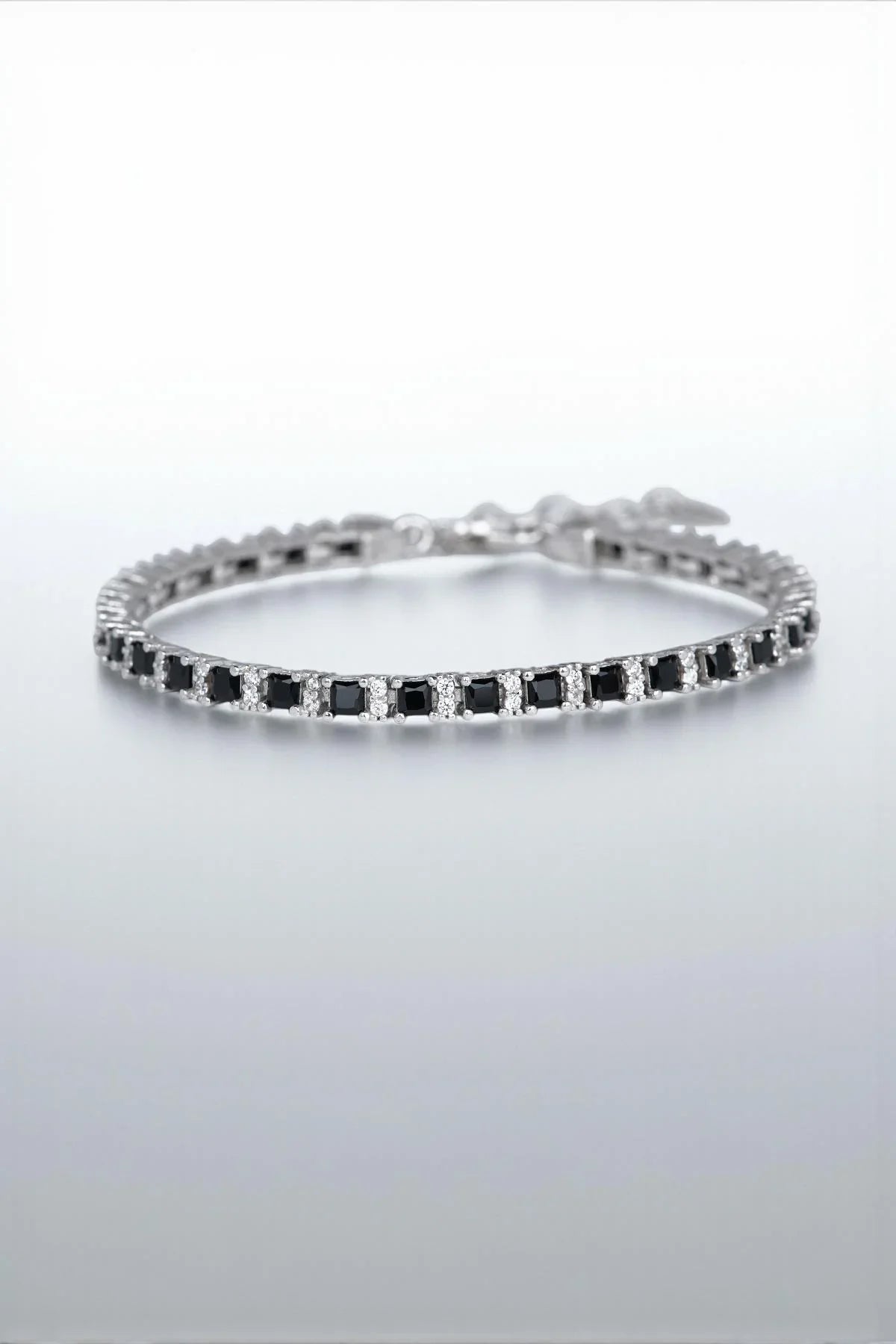 FRNCH 925 Ayar Gümüş Zirkon Taşlı Siyah Renkli Tennis Erkek Bileklik FRJ12344-3344-S