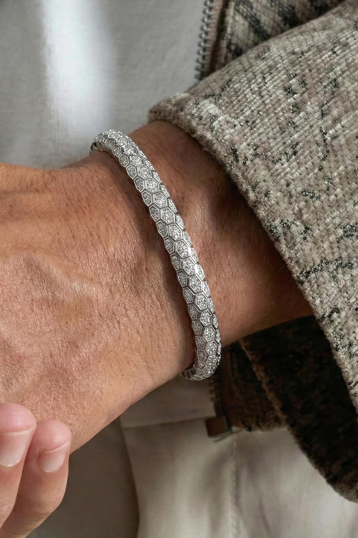 FRNCH Bronz Madenli Beyaz Zirkon Taşlı Gümüş Renk Erkek Bileklik FRJ12935-3935-A