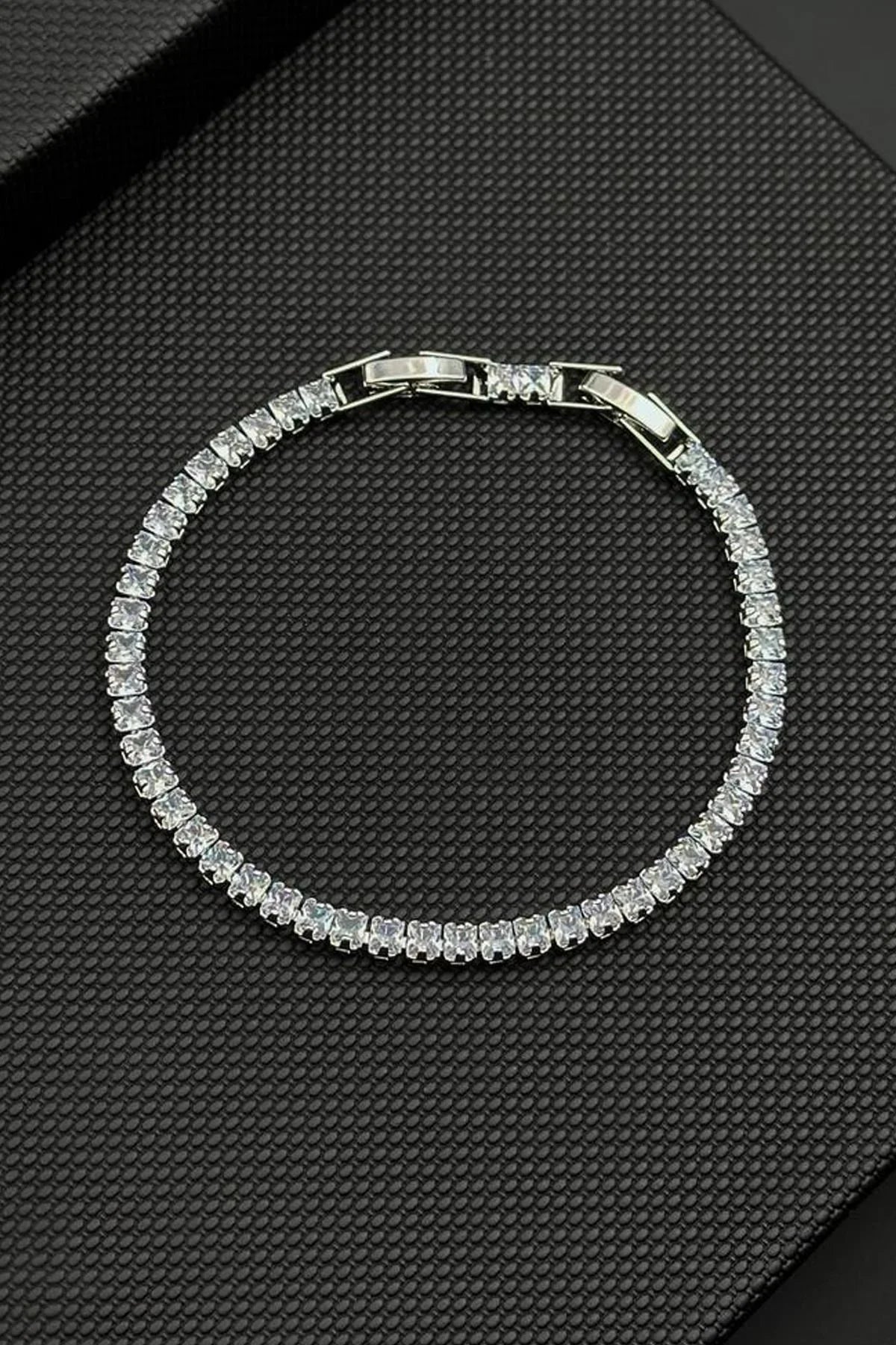 FRNCH Bronz Madenli Beyaz Zirkon Taşlı Gümüş Renk Tennis Erkek Bileklik FRJ12824-3824-A