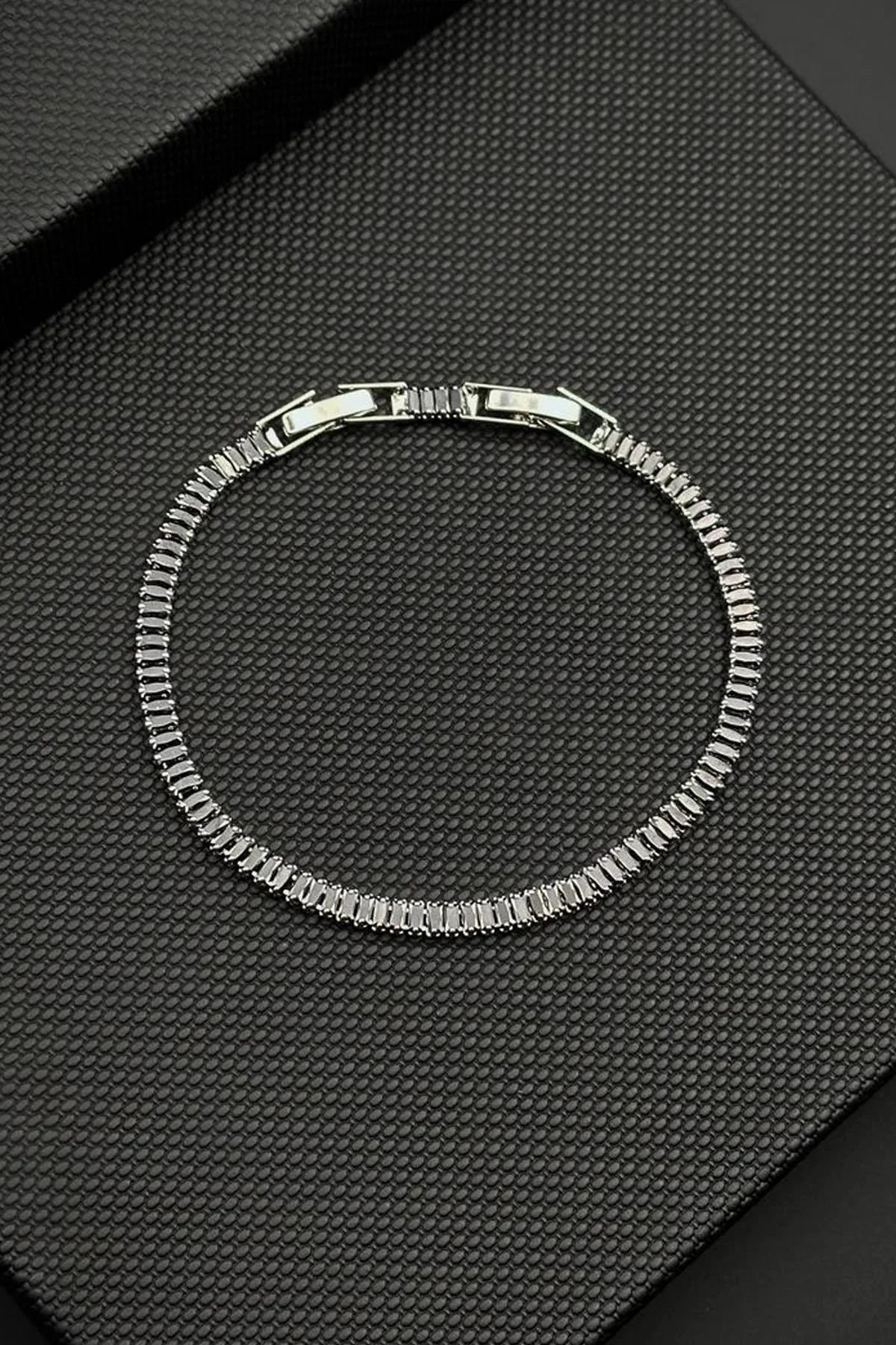 FRNCH Bronz Madenli Siyah Zirkon Taşlı Siyah Renk Tennis Erkek Bileklik FRJ12820-3820-B2