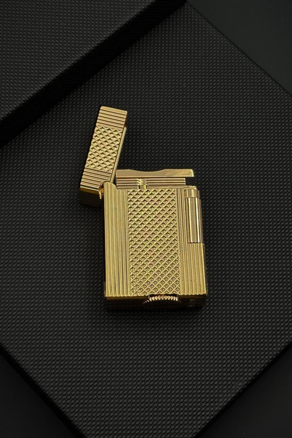 FRNCH Desenli Altın Renkli Gazlı Çakmak FRJ70028-128-G