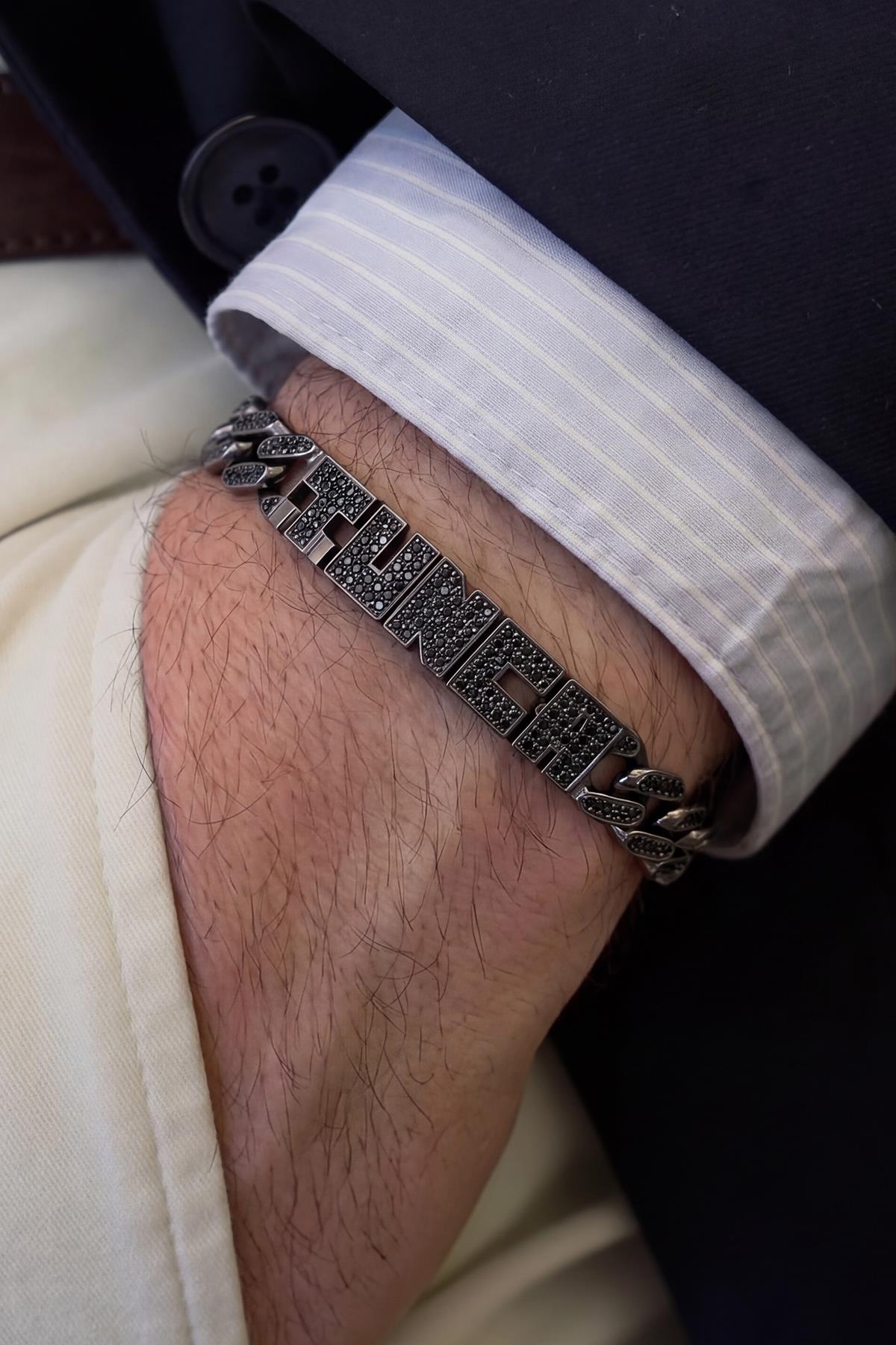 FRNCH İsim Yazılan Siyah Zirkon Taşlı Siyah Renk Erkek Bileklik FRJ12919-3919-B2