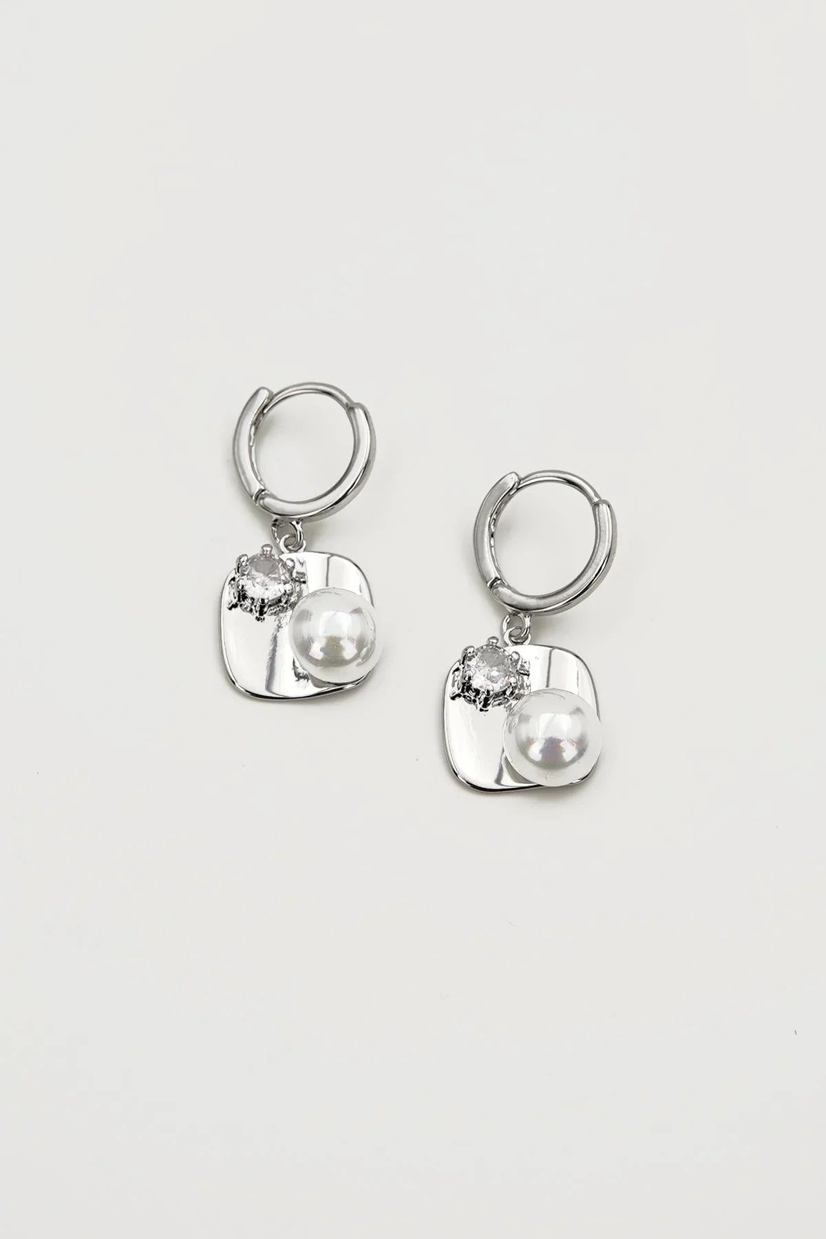 FRNCH Özel Tasarım Gümüş Renk Kadın Küpe FRJ50089-189-A