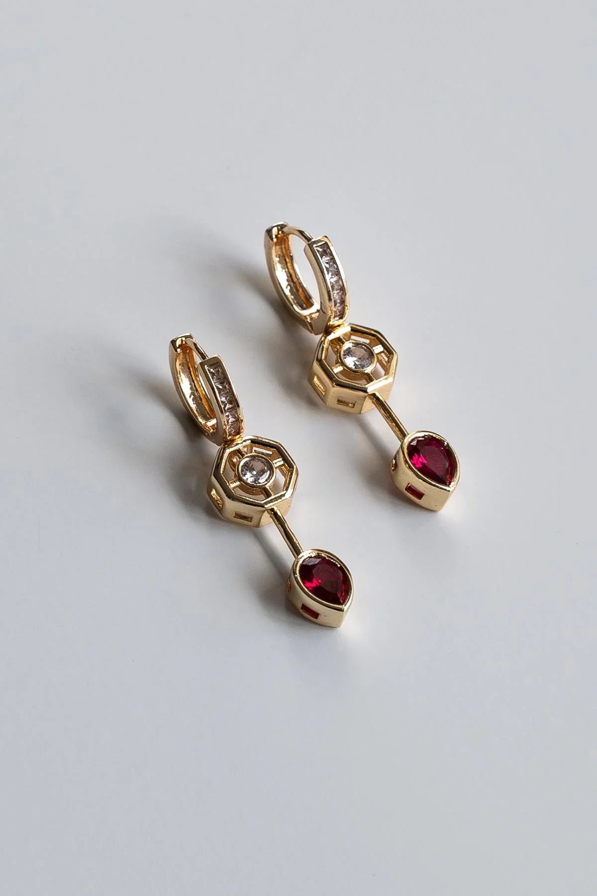 FRNCH Özel Tasarım Zirkon Taşlı Altın Renk Kadın Küpe FRJ50060-160-G2