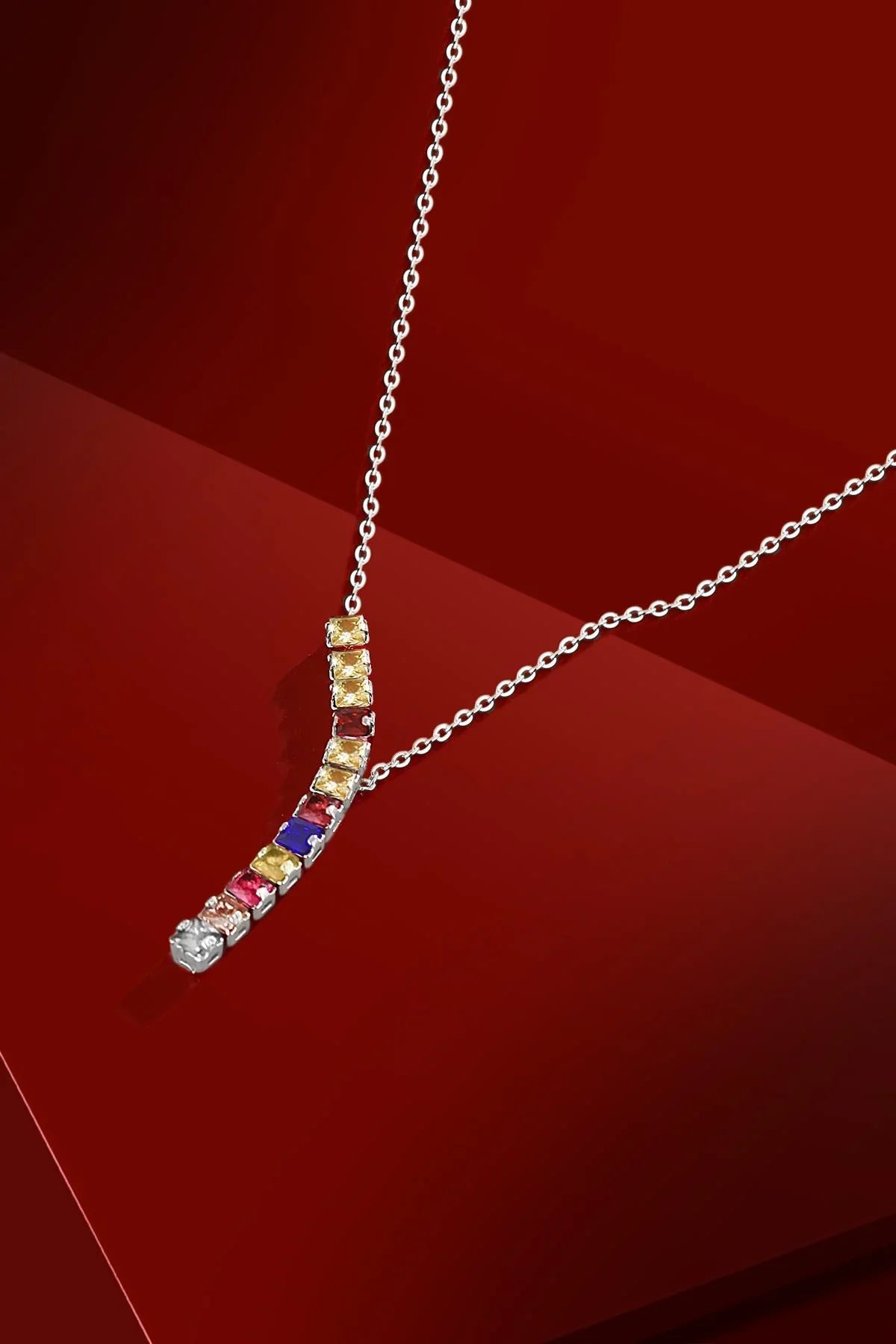 FRNCH Renkli Sıralı Zirkon Taşlı Kadın Kolye FRJ30421-521-A