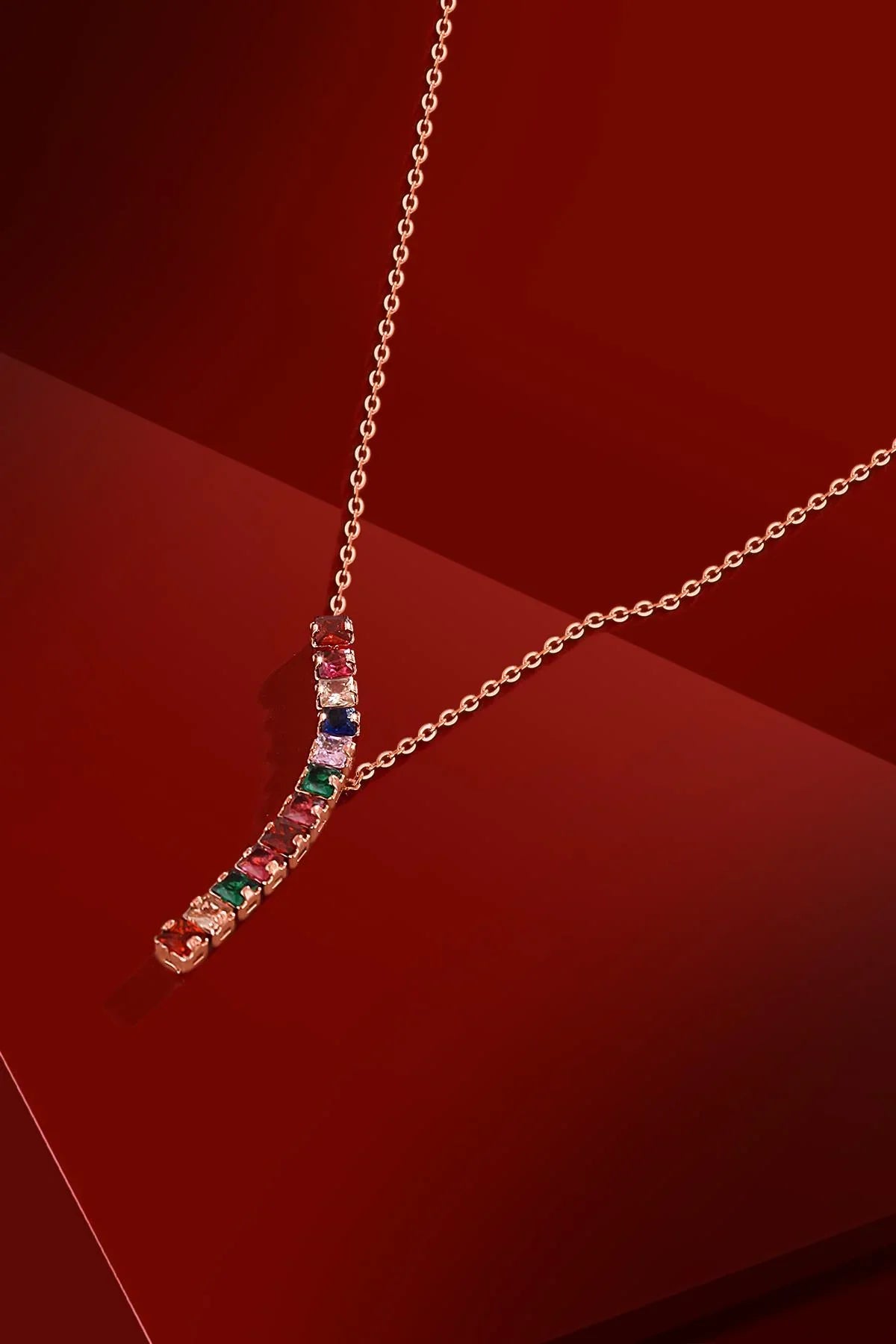 FRNCH Renkli Sıralı Zirkon Taşlı Kadın Kolye FRJ30421-521-C