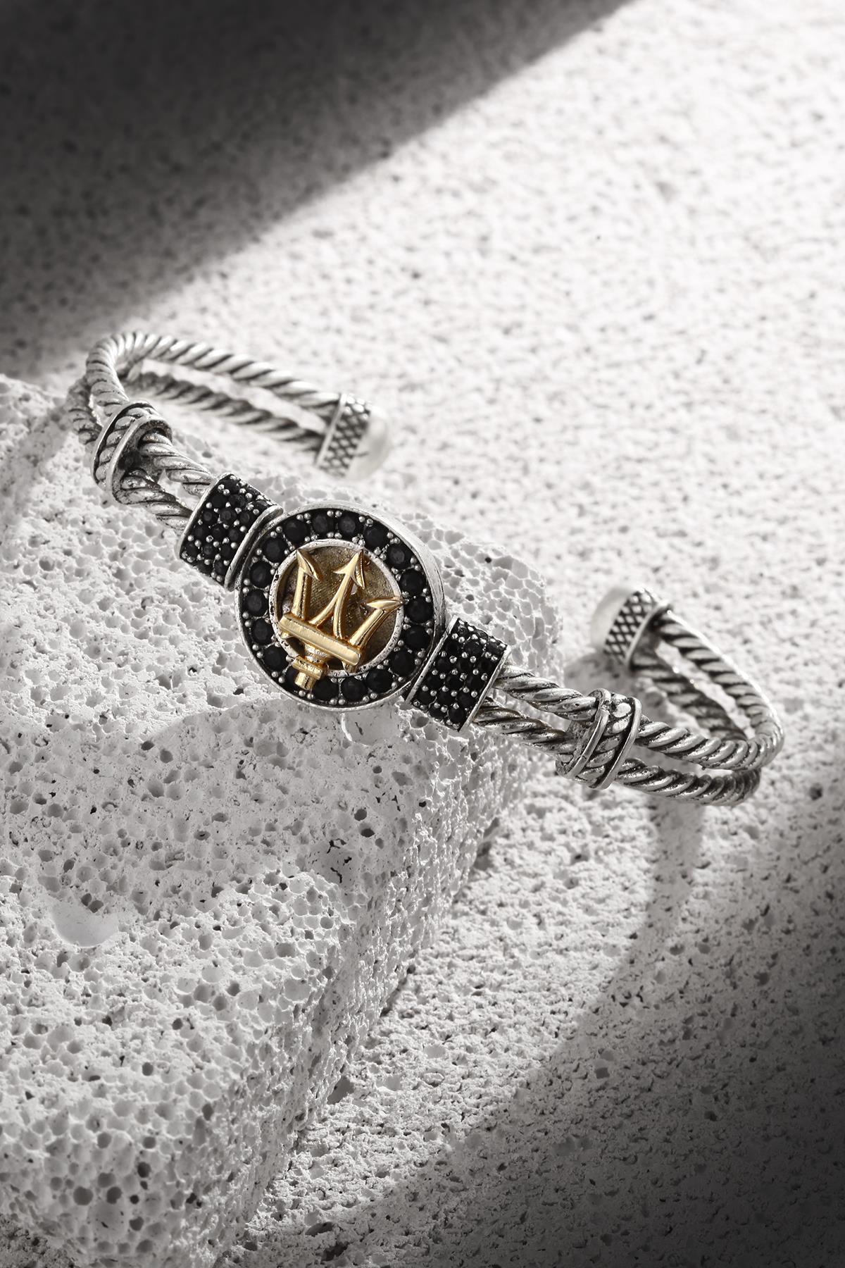 FRNCH Zirkon Taşlı Antik Gümüş-Gold Renk Poseidon Figürlü Erkek Kelepçe Bileklik FRJ11207-1307-A2G
