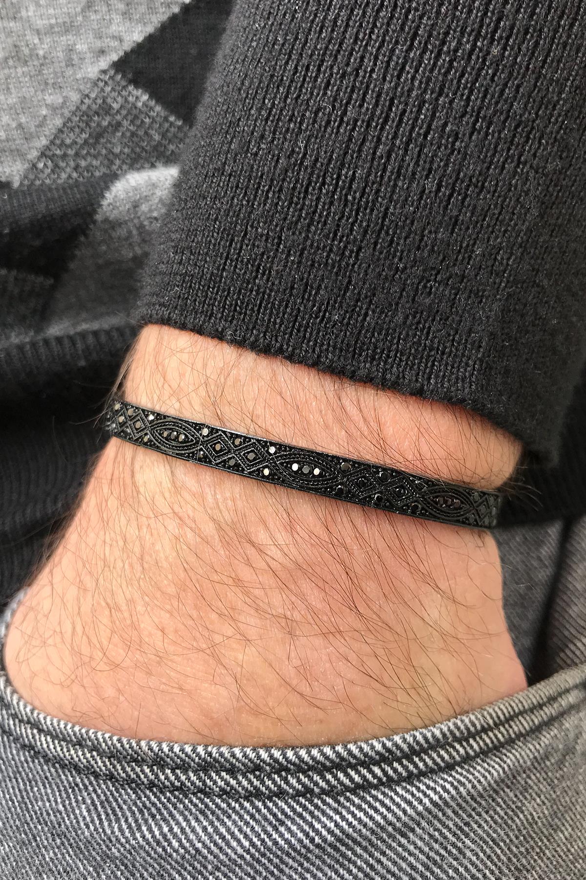 FRNCH Zirkon Taşlı Şal Desen Siyah Renk Erkek Kelepçe Bileklik FRJ11139-1239-B