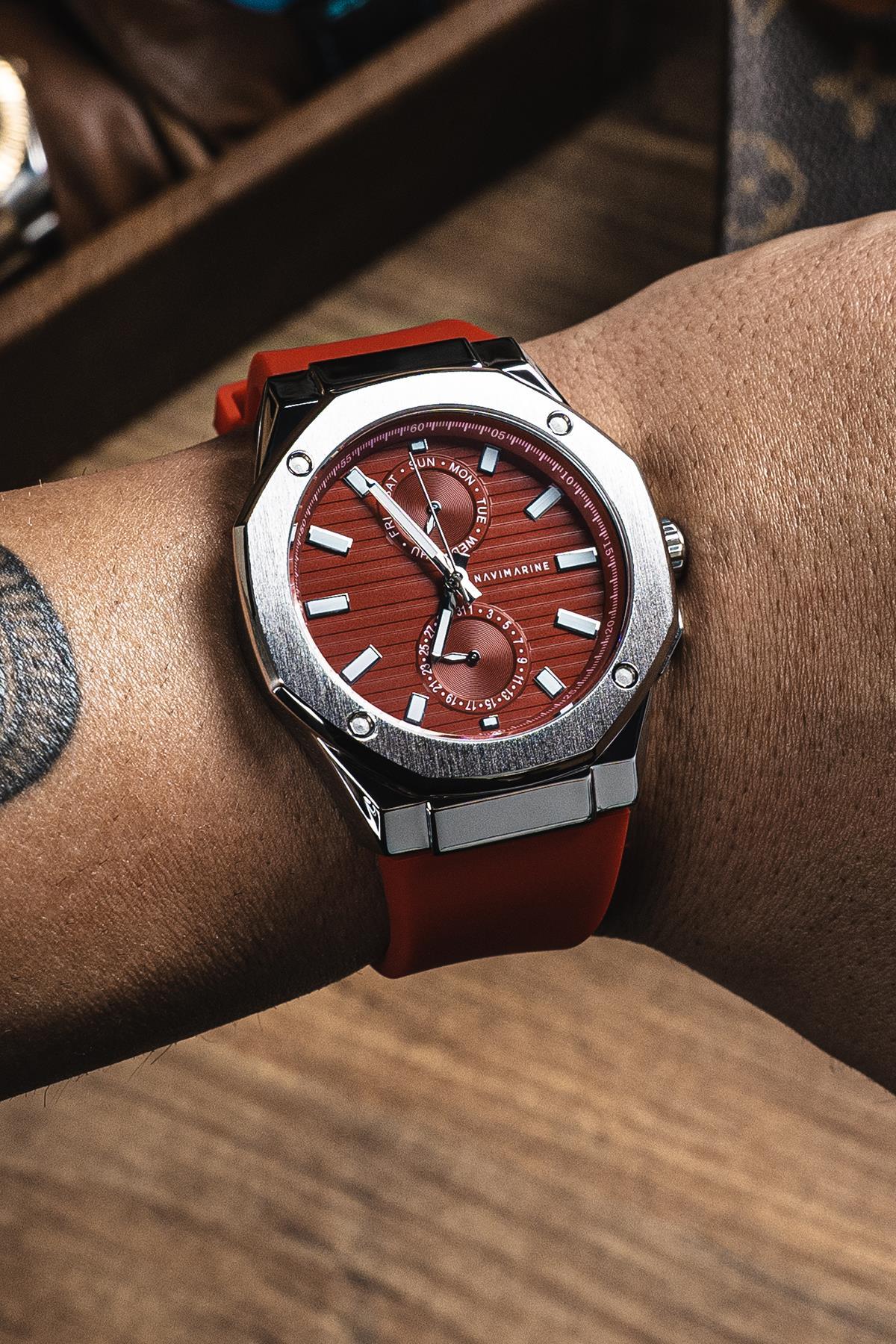 NAVIMARINE Kırmızı Silikon Kordon Kırmızı Kadran Erkek Kol Saati NV10011-K