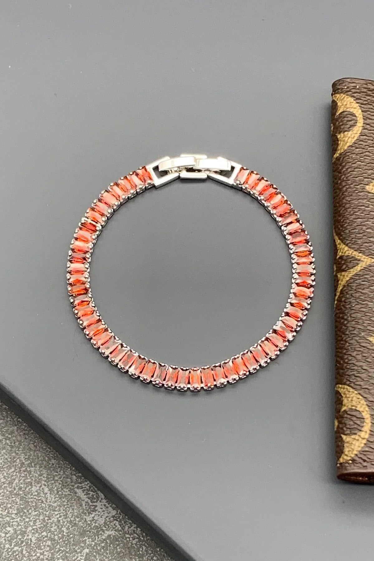 FRNCH 3A Kalite Baget Zirkon Taşlı Çift Kilitli Kahverengi Renkli Tennis Erkek Bileklik FRJ11496-1596-K