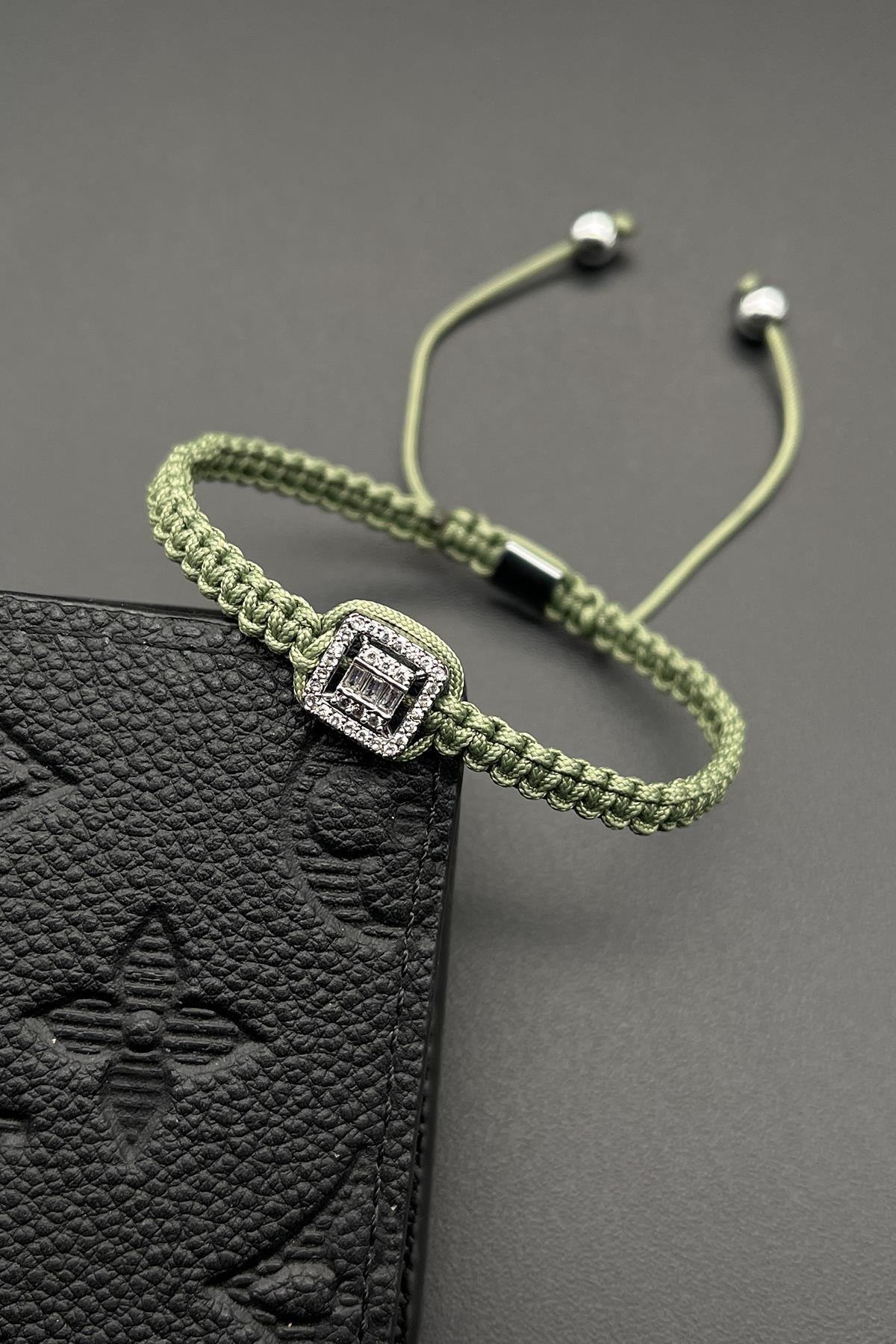 FRNCH 3A Kalite Zirkon Taşlı Haki Renk İpli Ayarlanabilir Erkek Bileklik FRJ11721-1821-H