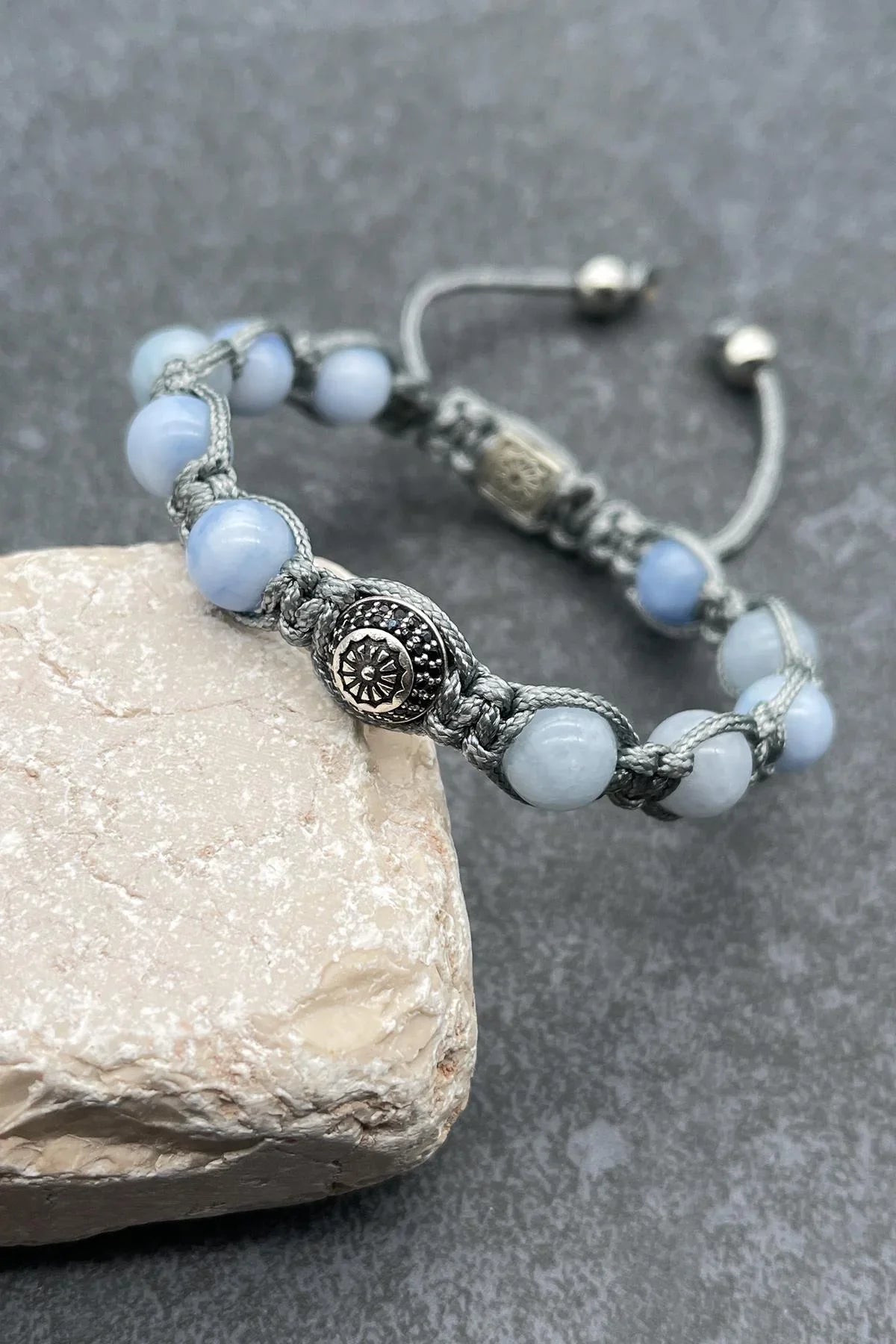 FRNCH Aquamarine Taşlı Kubbe Model Zirkon Taşlı Mavi Renkli Ayarlanabilir Makrome Erkek Bileklik FRJ11441-1541-M