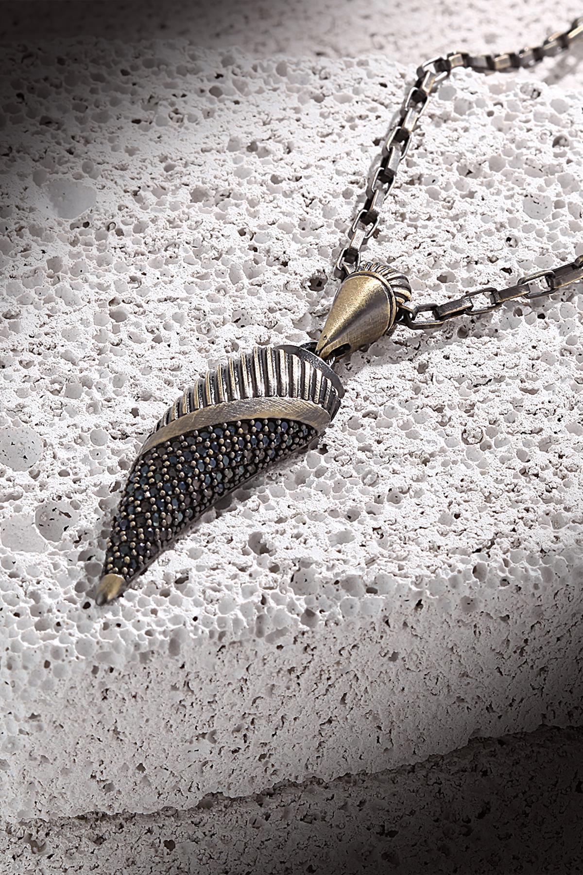 FRNCH Fil Dişi Zirkon Taşlı Handmade Erkek Kolye FRJ30392-492-A