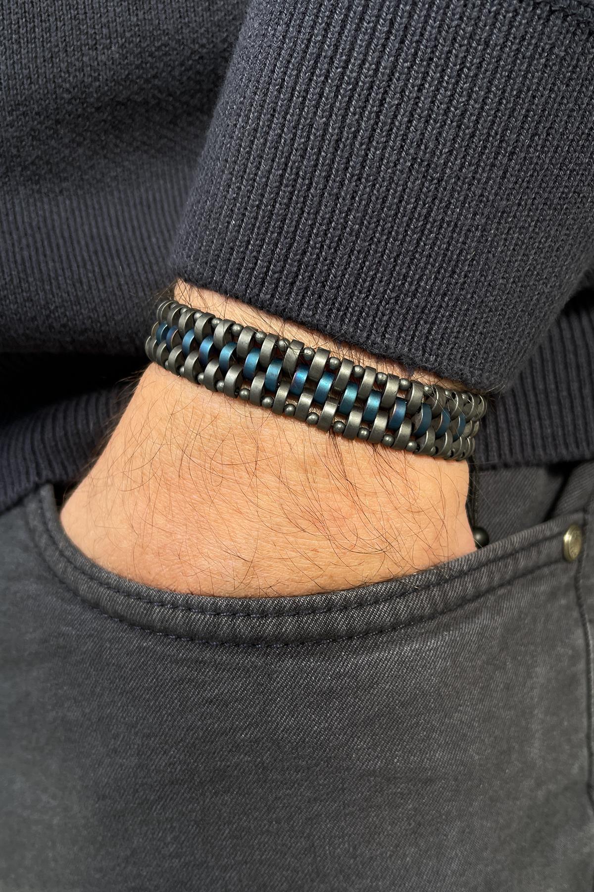 FRNCH Hematit Taşlı Füme-Lacivert Renkli Ayarlanabilir Makrome Erkek Bileklik FRJ11340-1440-FL