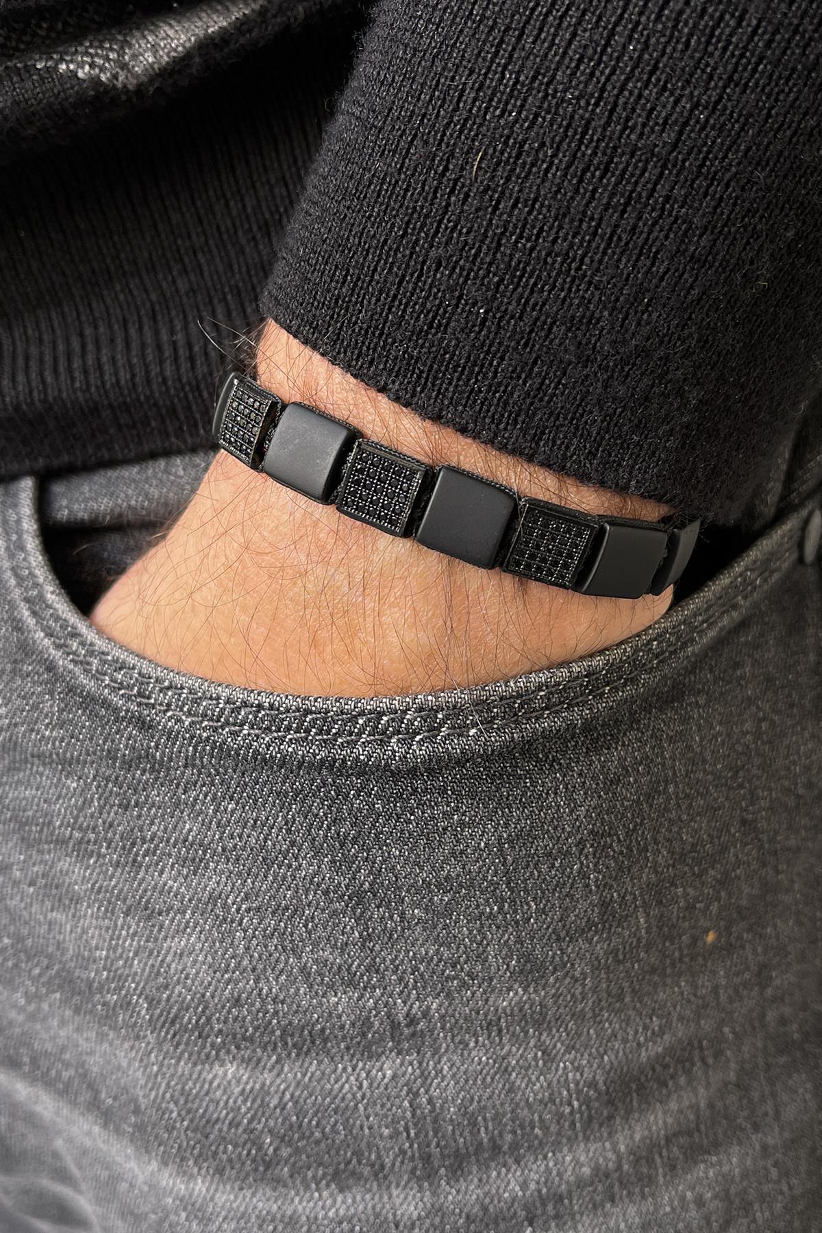 FRNCH Hematit Taşlı Zirkon Taşlı Mat Siyah Renkli Ayarlanabilir Makrome Erkek Bileklik FRJ11364-1464-B2