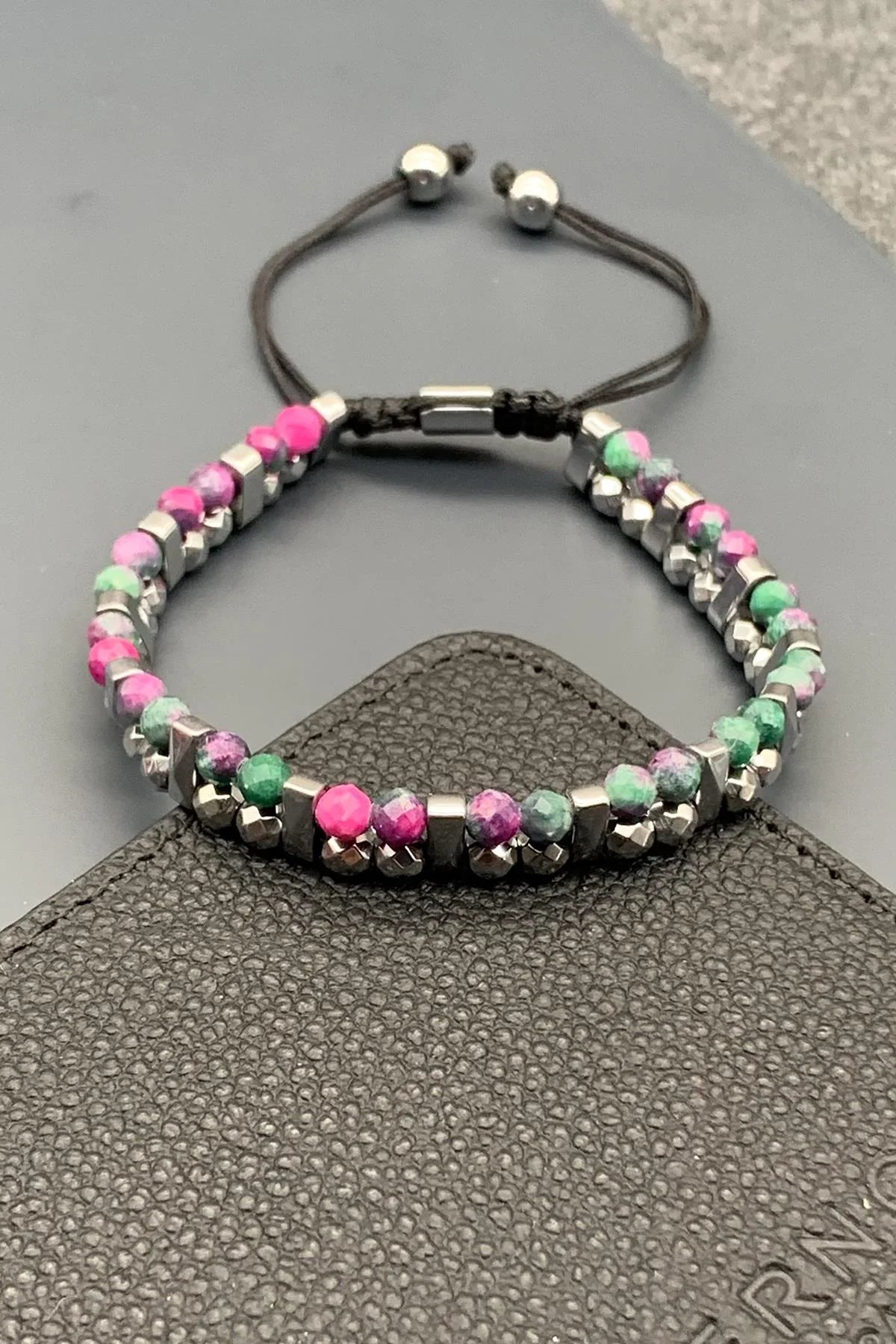 FRNCH İmparator Doğal Taşlı Pembe Renkli Ayarlanabilir Makrome Erkek Bileklik FRJ11594-1694-P