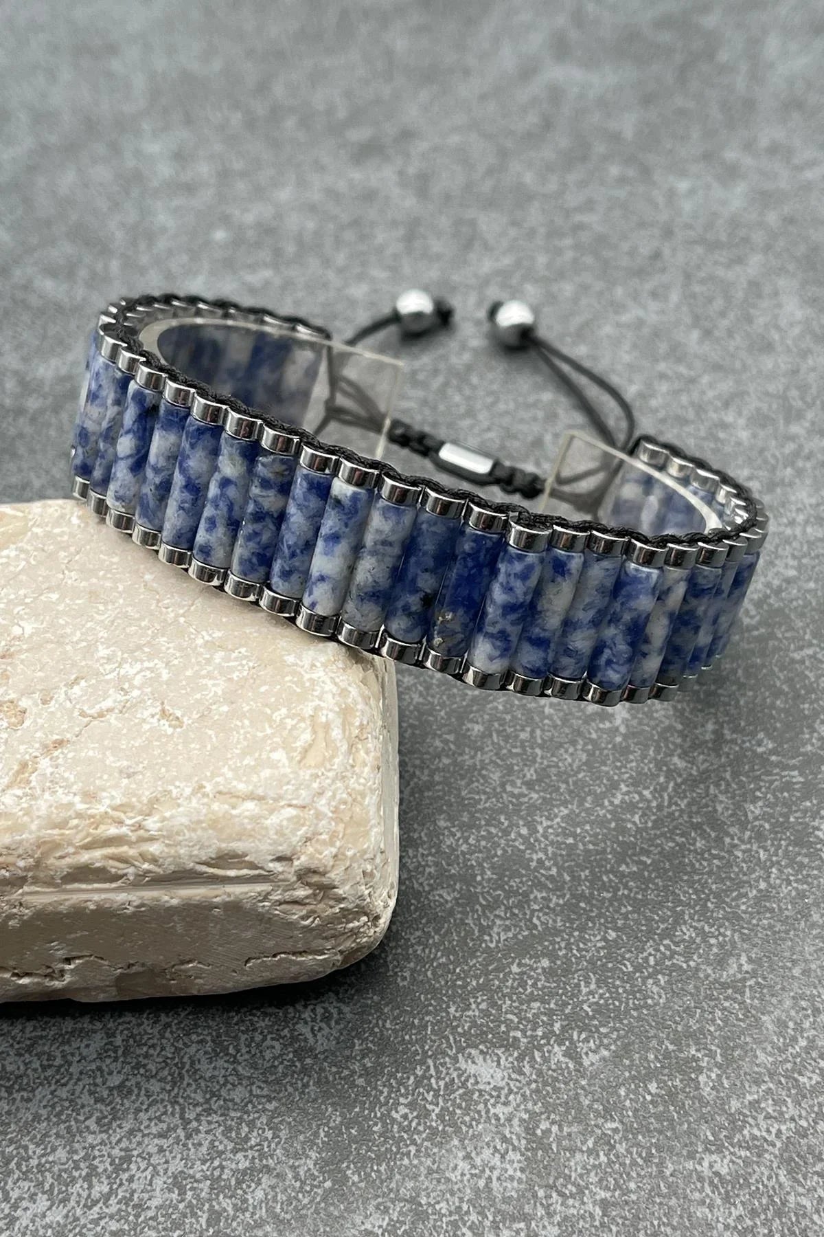 FRNCH Jumbo Model Sodalit Doğal Taşlı Mavi Renkli Ayarlanabilir Makrome Erkek Bileklik FRJ11453-1553-M3