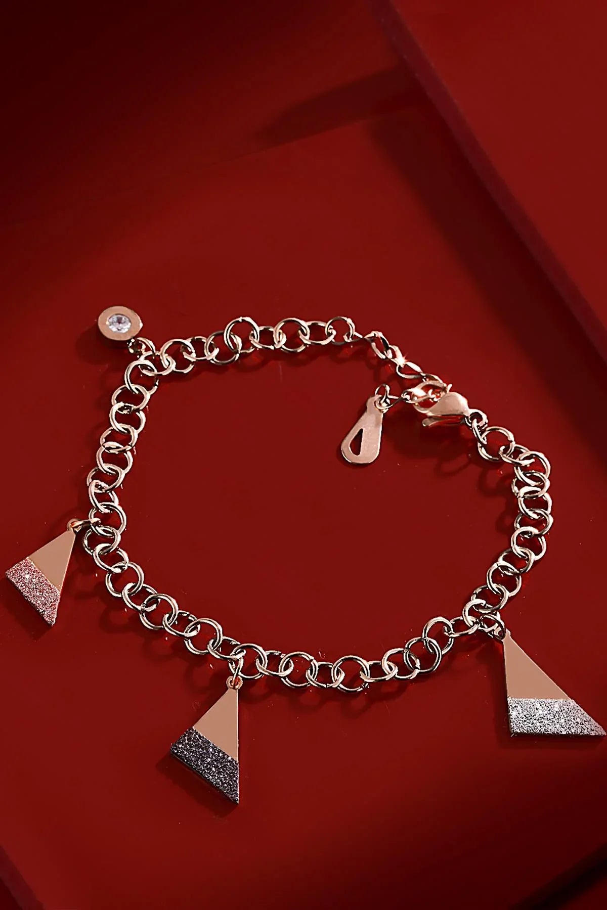FRNCH Kadın Çelik Figürlü Parıltılı Taşlı Bileklik FRJ11043-1143-C