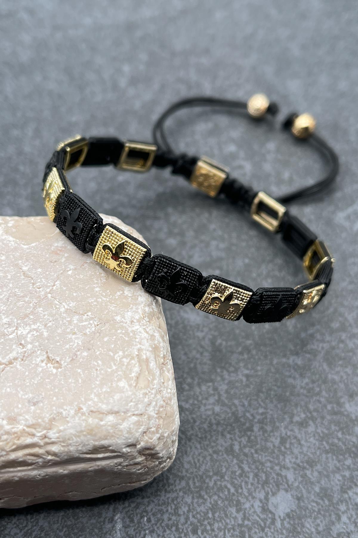 FRNCH Lilyum Figürlü Siyah-Gold Renkli Ayarlanabilir Makrome Erkek Bileklik FRJ11451-1551-B2G