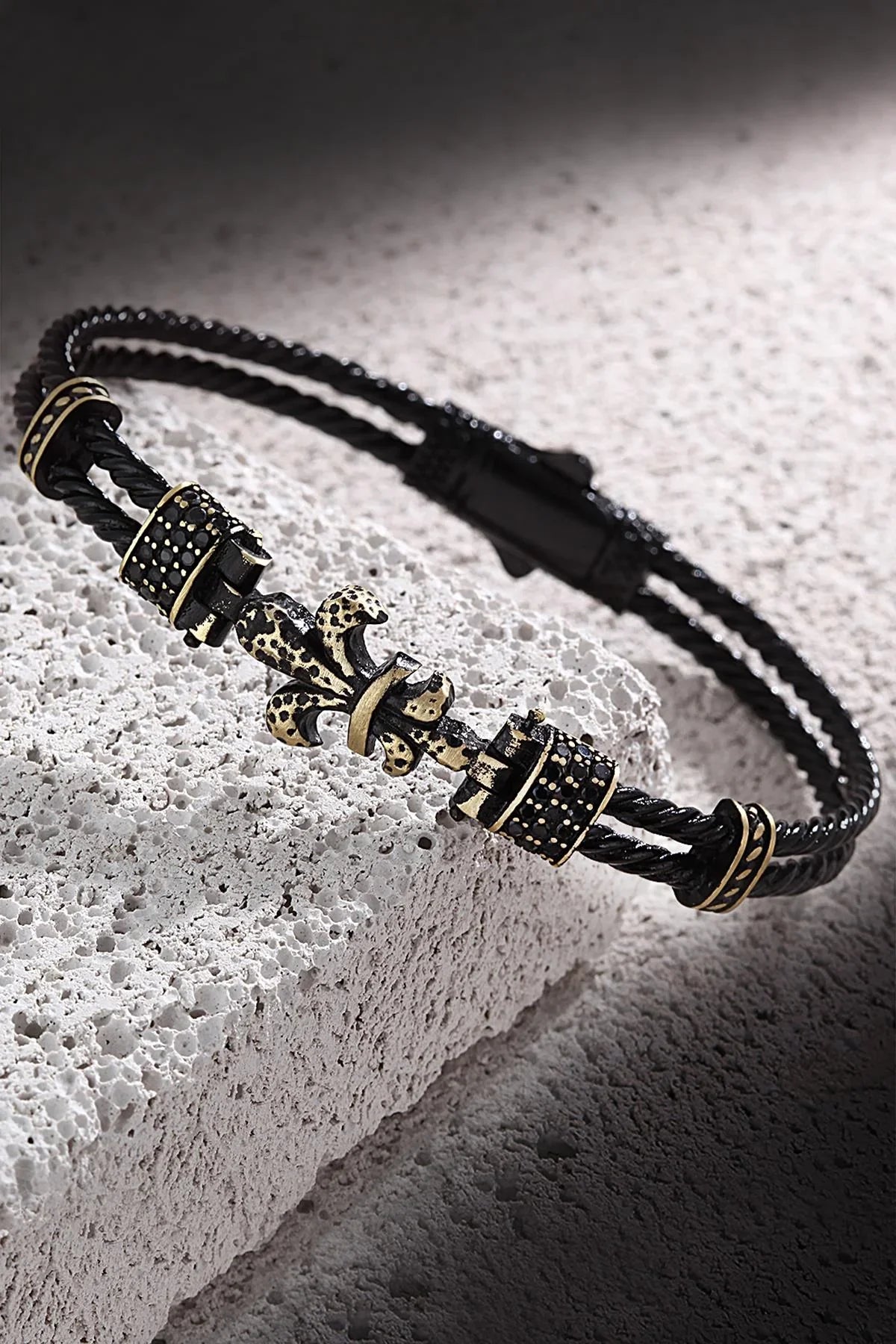 FRNCH Lilyum Figürlü Zirkon Taşlı Handmade Erkek Bileklik FRJ11171-1271-B3