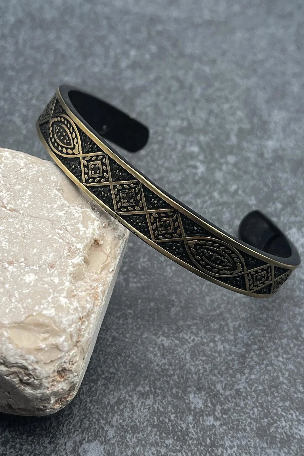 FRNCH Şal Desen Viking Model Eskitme Renkli Erkek Bileklik FRJ11426-1526-B3
