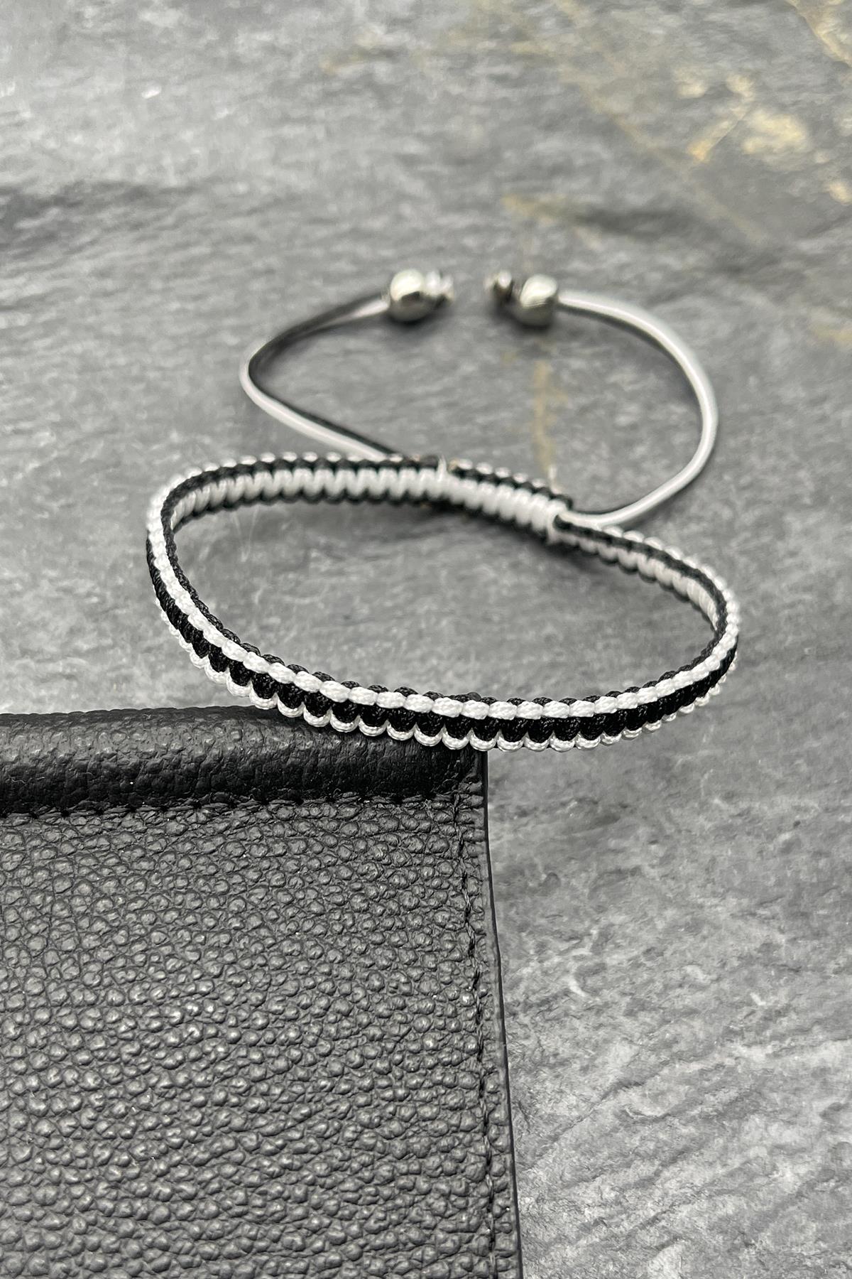 FRNCH Siyah-Beyaz Renkli Ayarlanabilir Makrome Erkek Bileklik FRJ11625-1725-SB