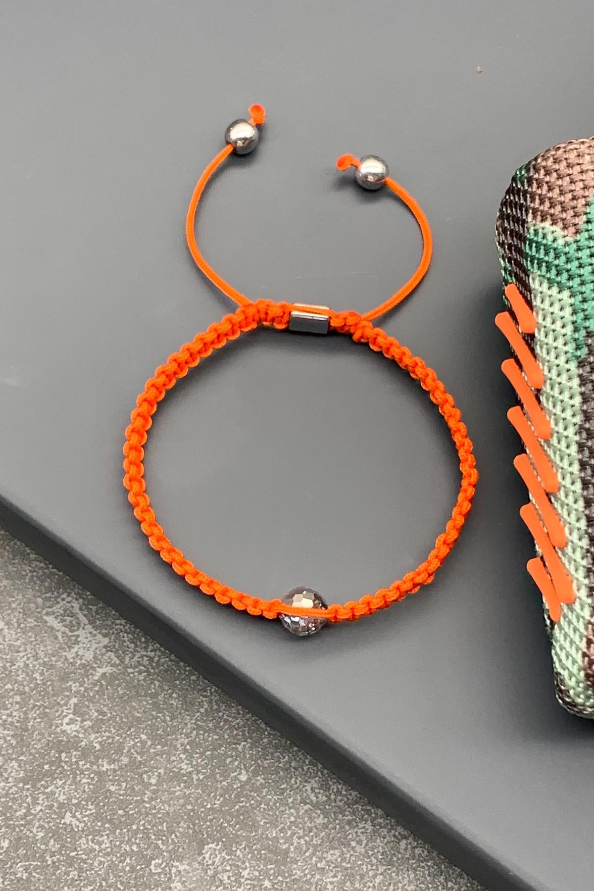 FRNCH Swarovski Taşlı Turuncu Renkli Ayarlanabilir Makrome Erkek Bileklik FRJ11532-1632-T