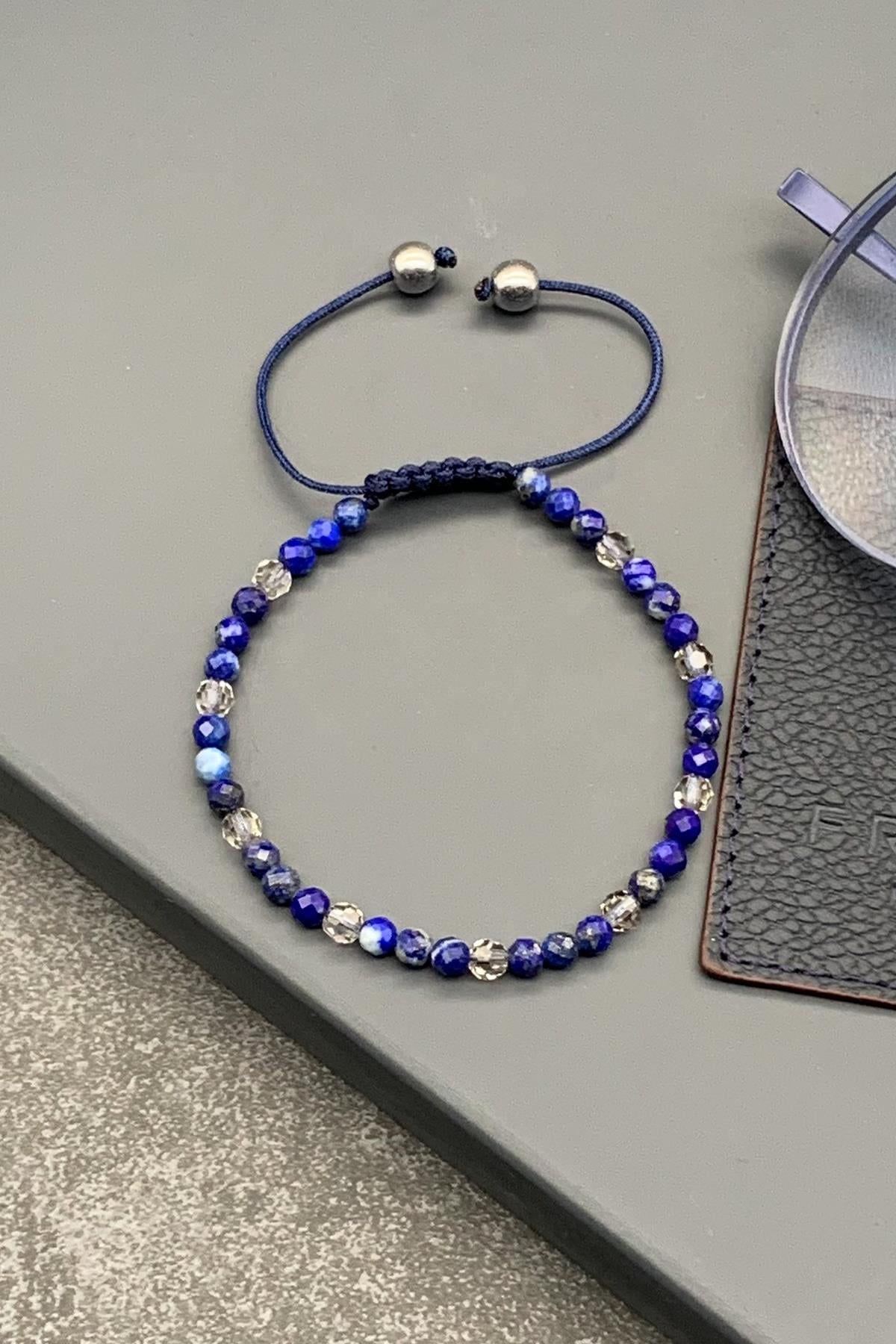 FRNCH Swarovski ve Lapis Taşlı Lacivert Renkli Ayarlanabilir Makrome Erkek Bileklik FRJ11546-1646-L