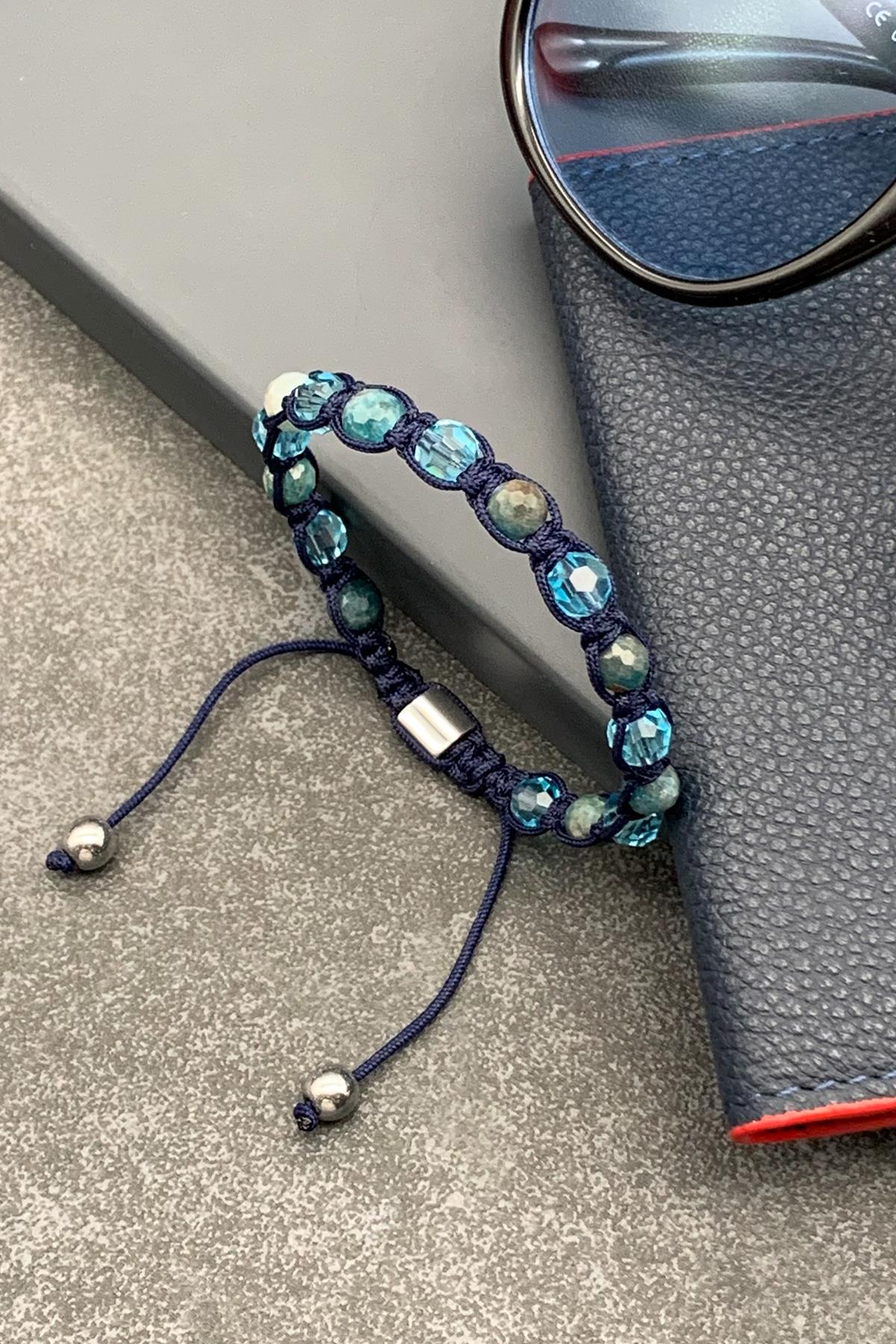 FRNCH Swarovski ve Sodalit Taşlı Mavi Renkli Ayarlanabilir Makrome Erkek Bileklik FRJ11518-1618-M