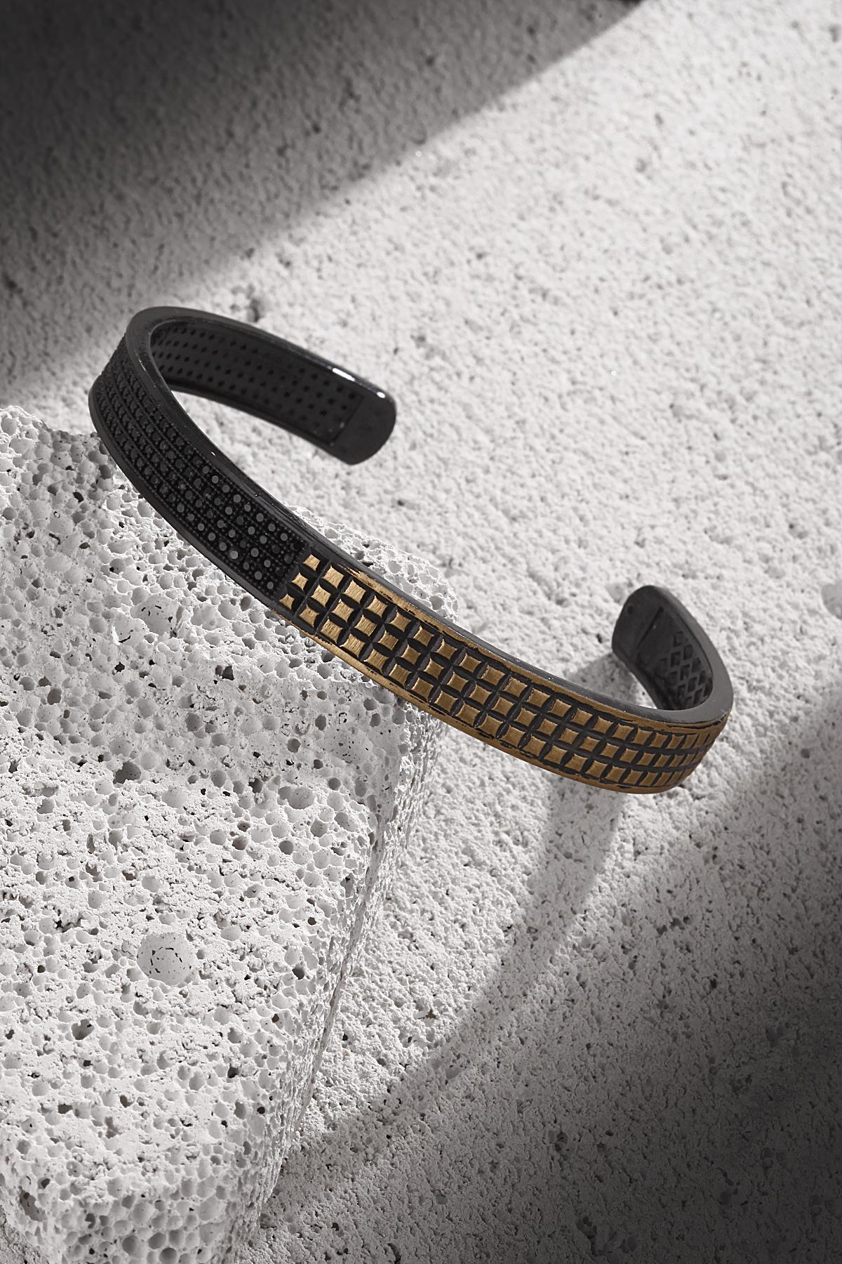 FRNCH Üçgen Model Zirkon Taşlı Mat Eskitme Renkli Handmade Erkek Bileklik FRJ11299-1399-B3