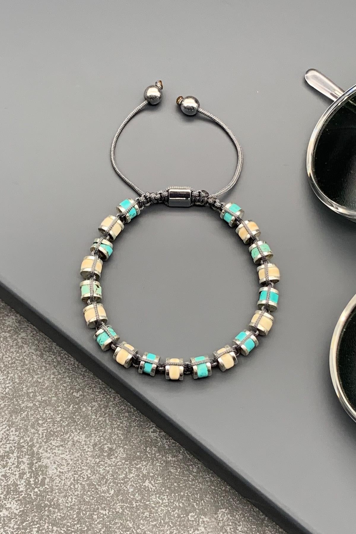 FRNCH Varisit Doğal Taşlı Mavi Renkli Ayarlanabilir Makrome Erkek Bileklik FRJ11500-1600-MB