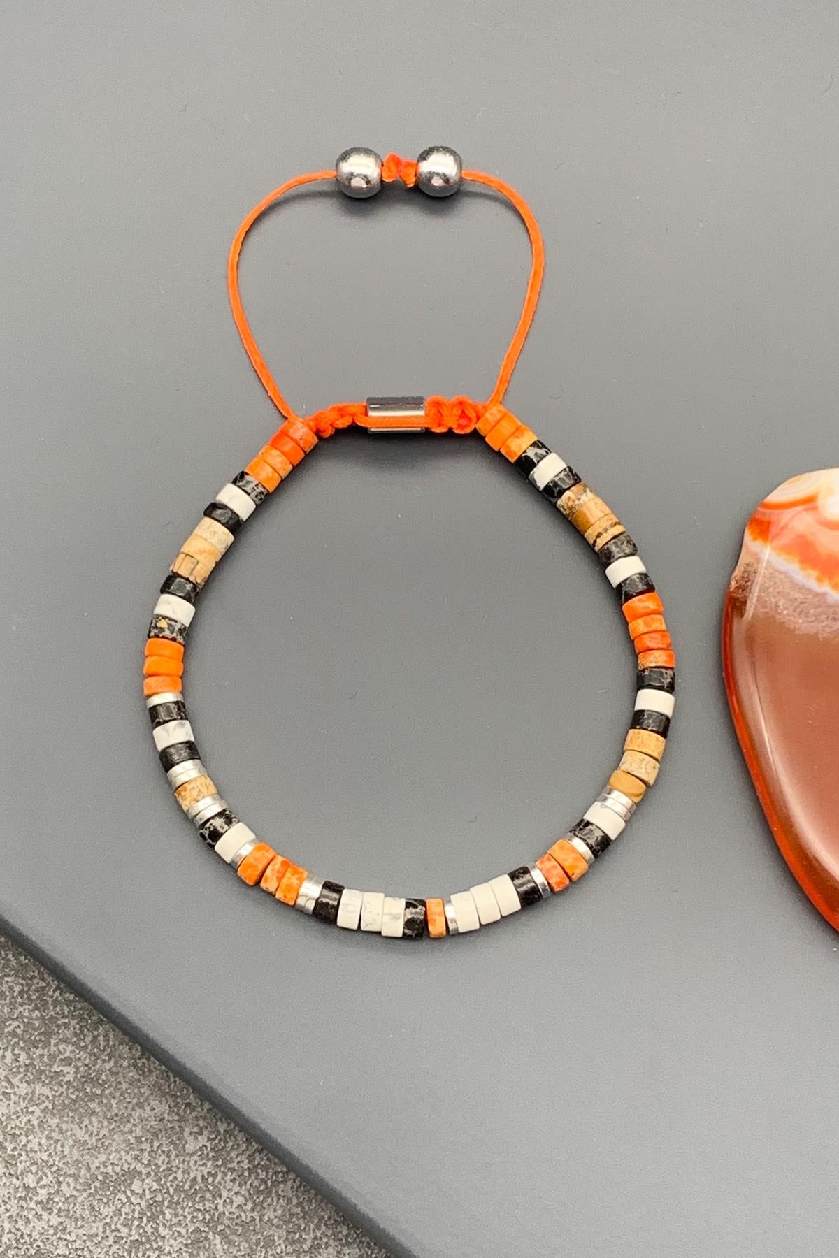 FRNCH Varisit Doğal Taşlı Turuncu Renkli Ayarlanabilir Makrome Erkek Bileklik FRJ11479-1579-CK10