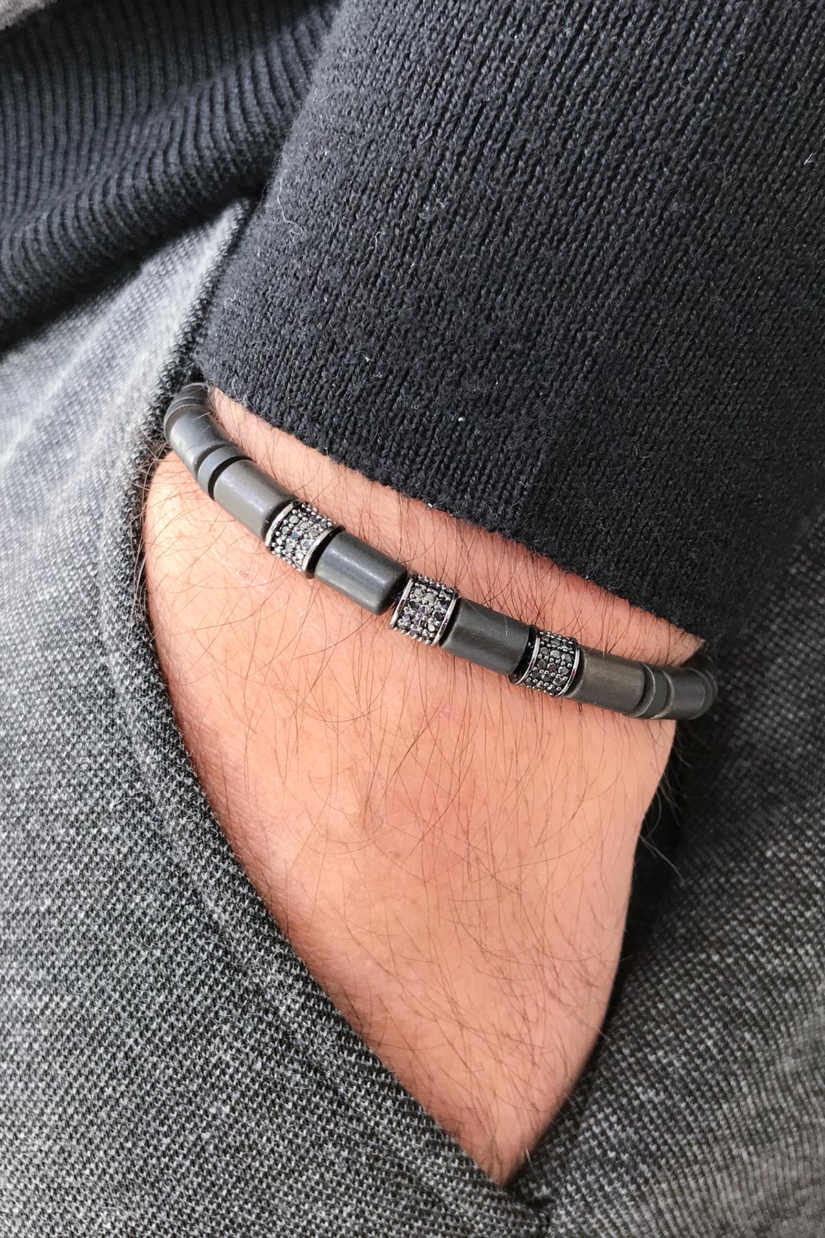 FRNCH Zirkon Taşlı Füme Renkli Hematit Taşlı Ayarlanabilir Makrome Erkek Bileklik FRJ11300-1400-B