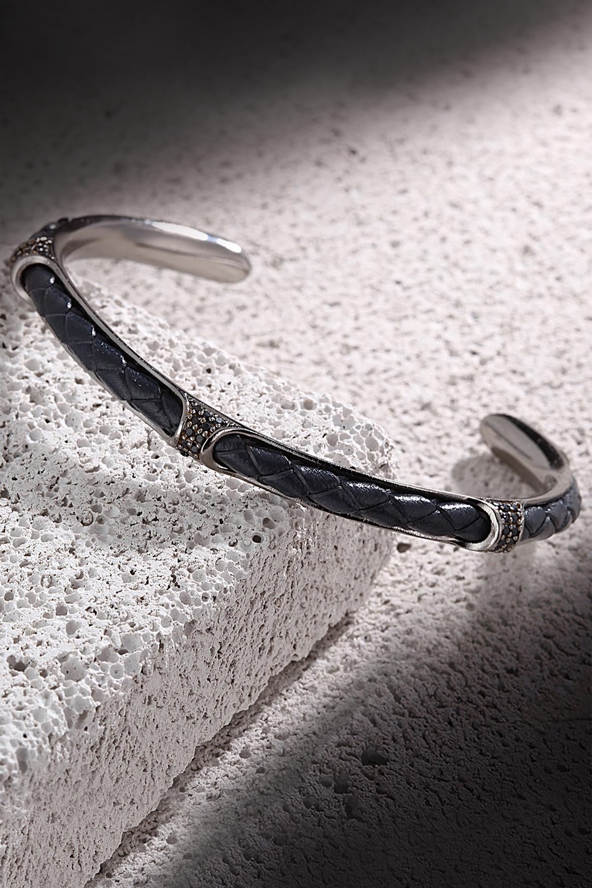 FRNCH Zirkon Taşlı Gerçek Deri Detaylı Handmade Erkek Kelepçe Bileklik FRJ11165-1265-BT