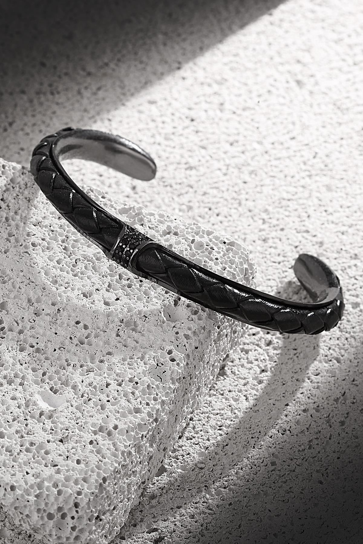 FRNCH Zirkon Taşlı Gerçek Deri Detaylı Handmade Kelepçe Erkek Bileklik FRJ11256-1356-B