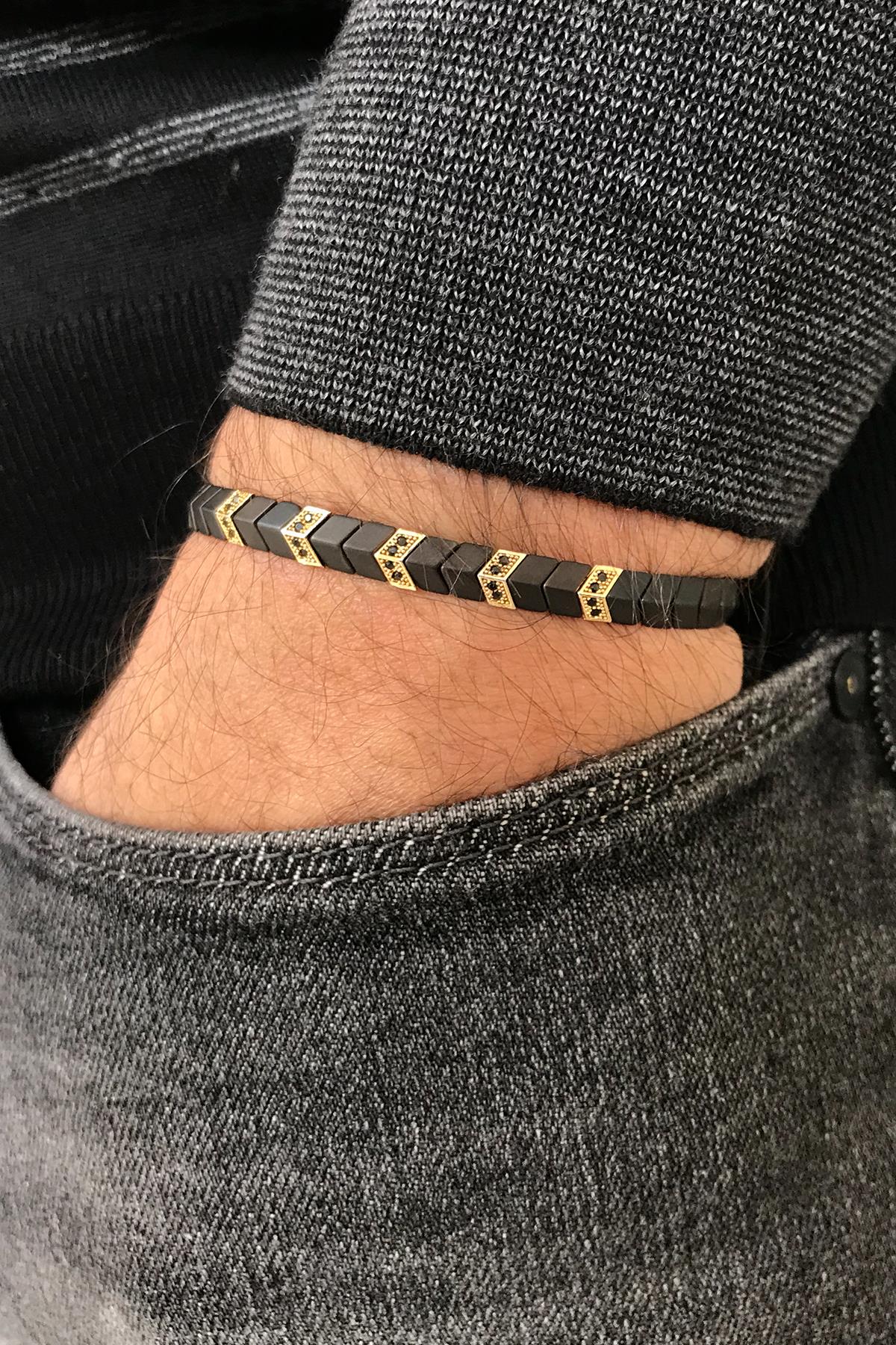 FRNCH Zirkon Taşlı Siyah-Gold Renkli Makrome Ayarlanabilir Erkek Bileklik FRJ11291-1391-B2G