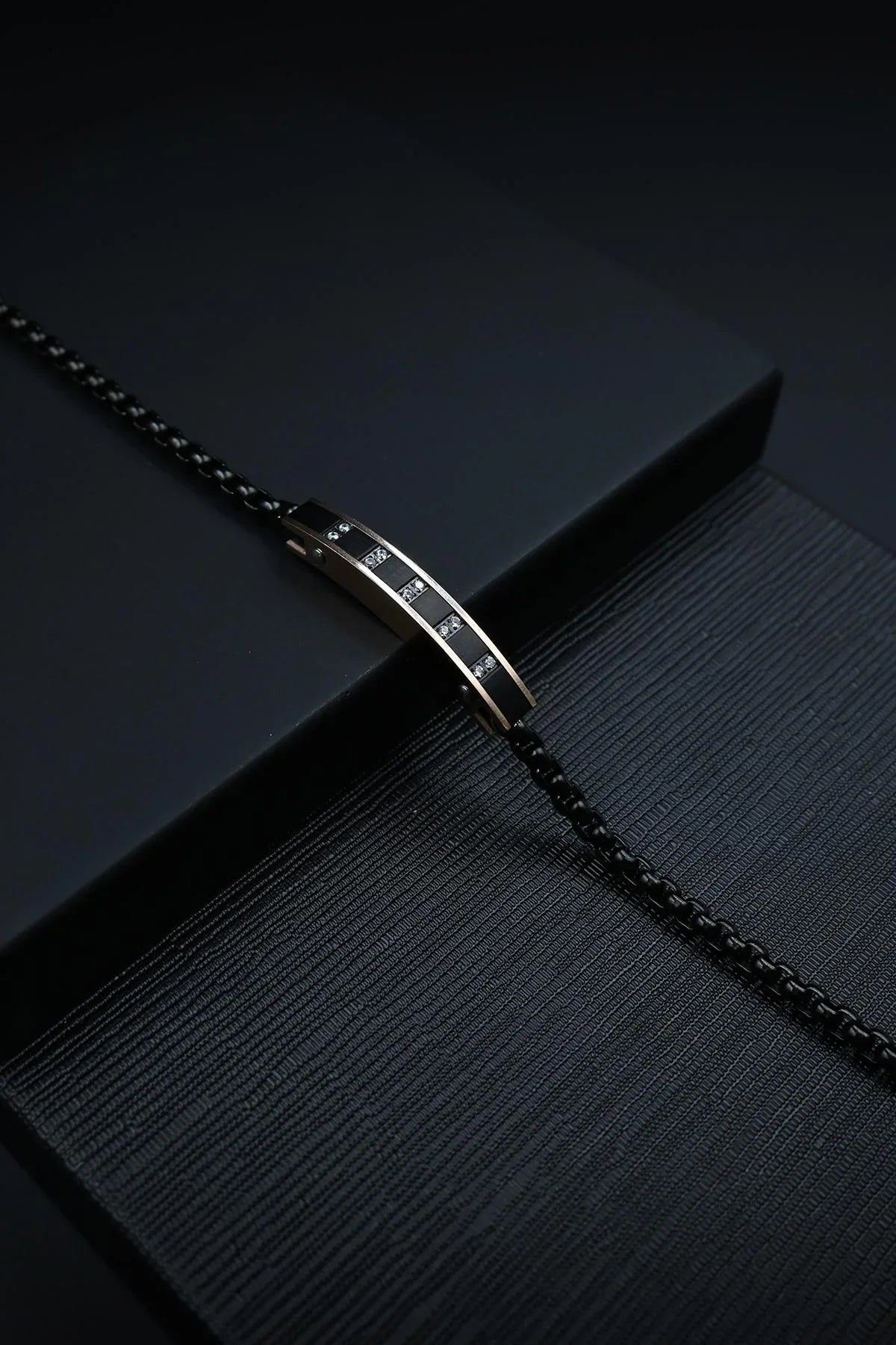 FRNCH 316L Çelik İtalyan Model Beyaz Zirkon Taşlı Siyah-Rose Renk Erkek Bileklik FRJ12872-3872-B2C