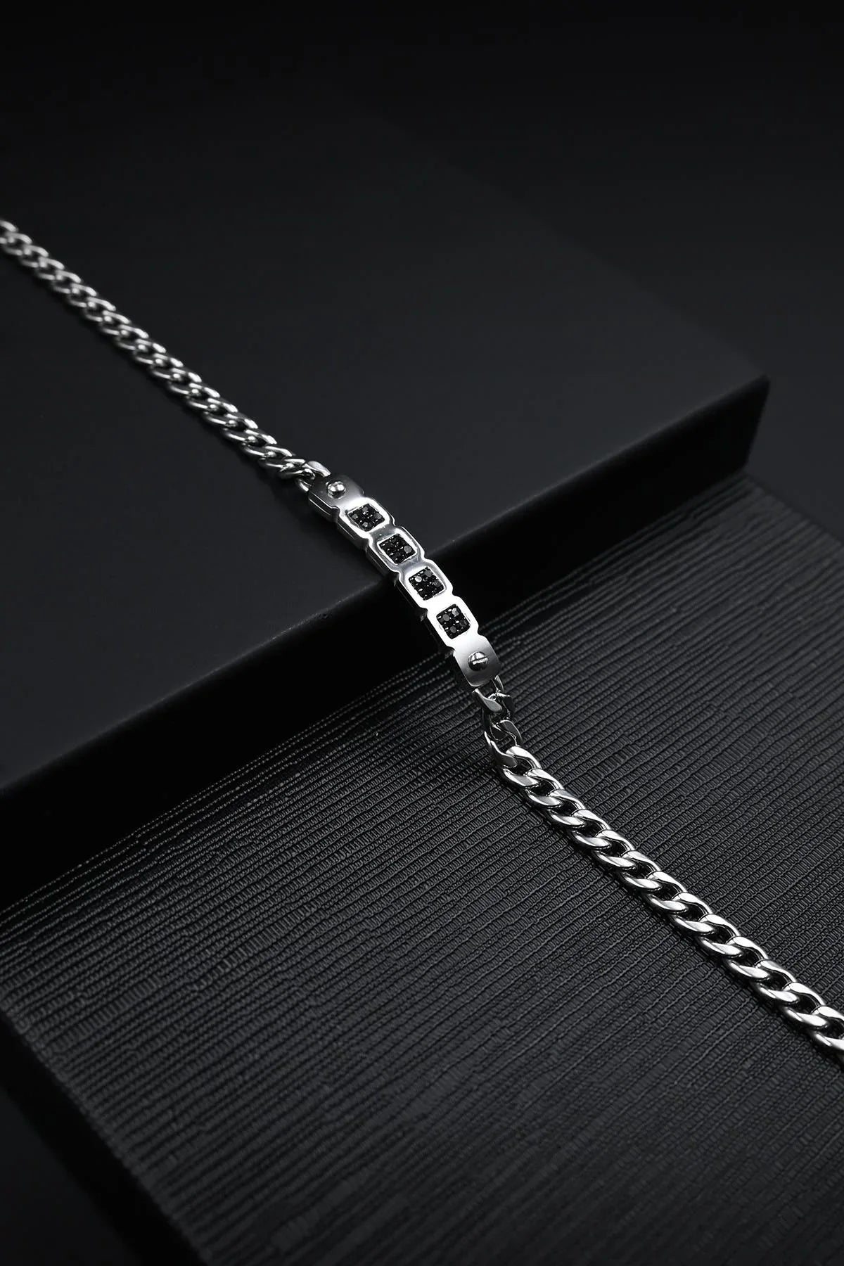 FRNCH 316L Çelik Siyah Zirkon Taşlı Gümüş Renk Erkek Bileklik FRJ12868-3868-AB2