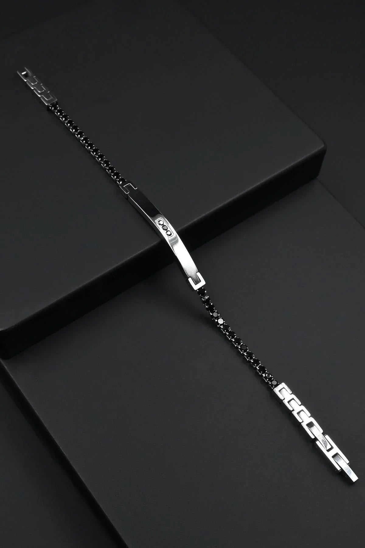 FRNCH 316L Çelik Siyah Zirkon Taşlı Siyah Renk Erkek Bileklik FRJ12850-3850-B