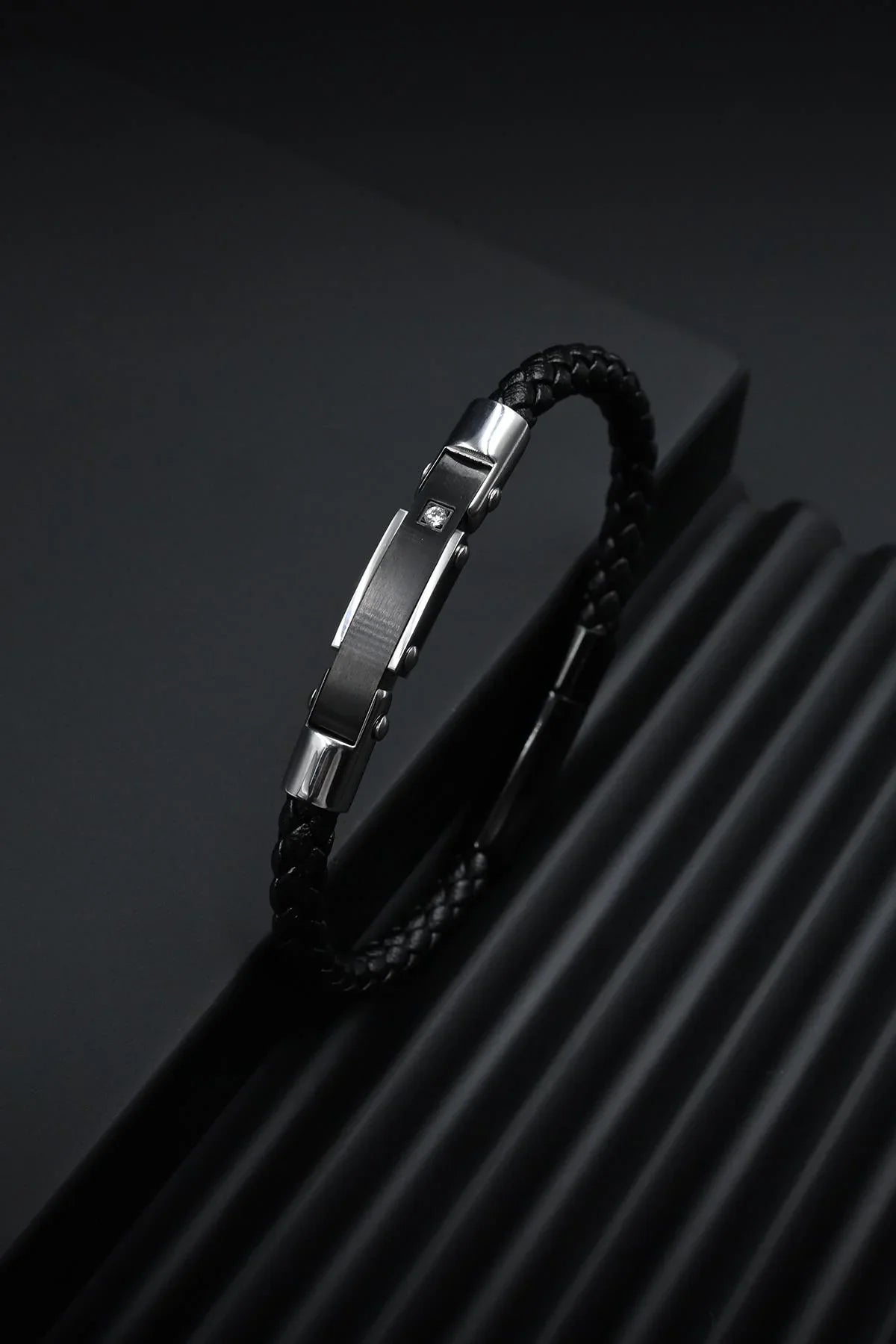 FRNCH 316L Çelik ve Derili Siyah Renk Erkek Bileklik FRJ12835-3835-B2