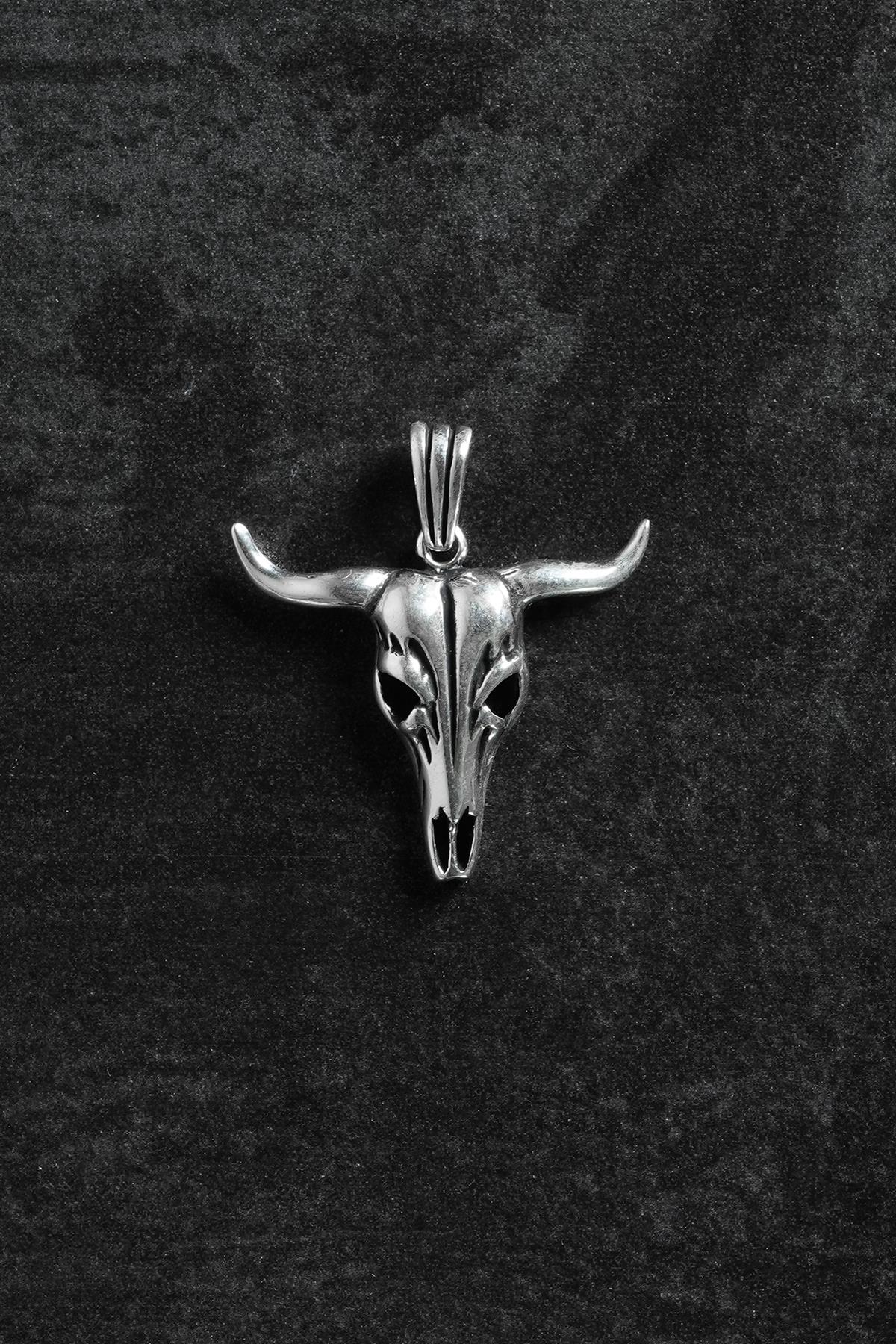 FRNCH 925 Ayar Gümüş Boğa Kafası Figürlü Gümüş Renk Erkek Kolye Ucu FRKU-1025