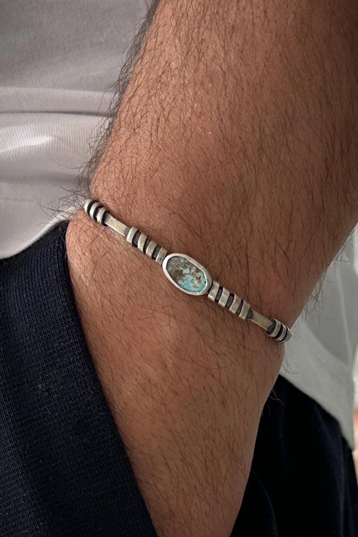 FRNCH 925 Ayar Gümüş Firuze Doğal Taşlı Gümüş Renkli Erkek Kelepçe Bileklik FRJ12580-3580-A2M