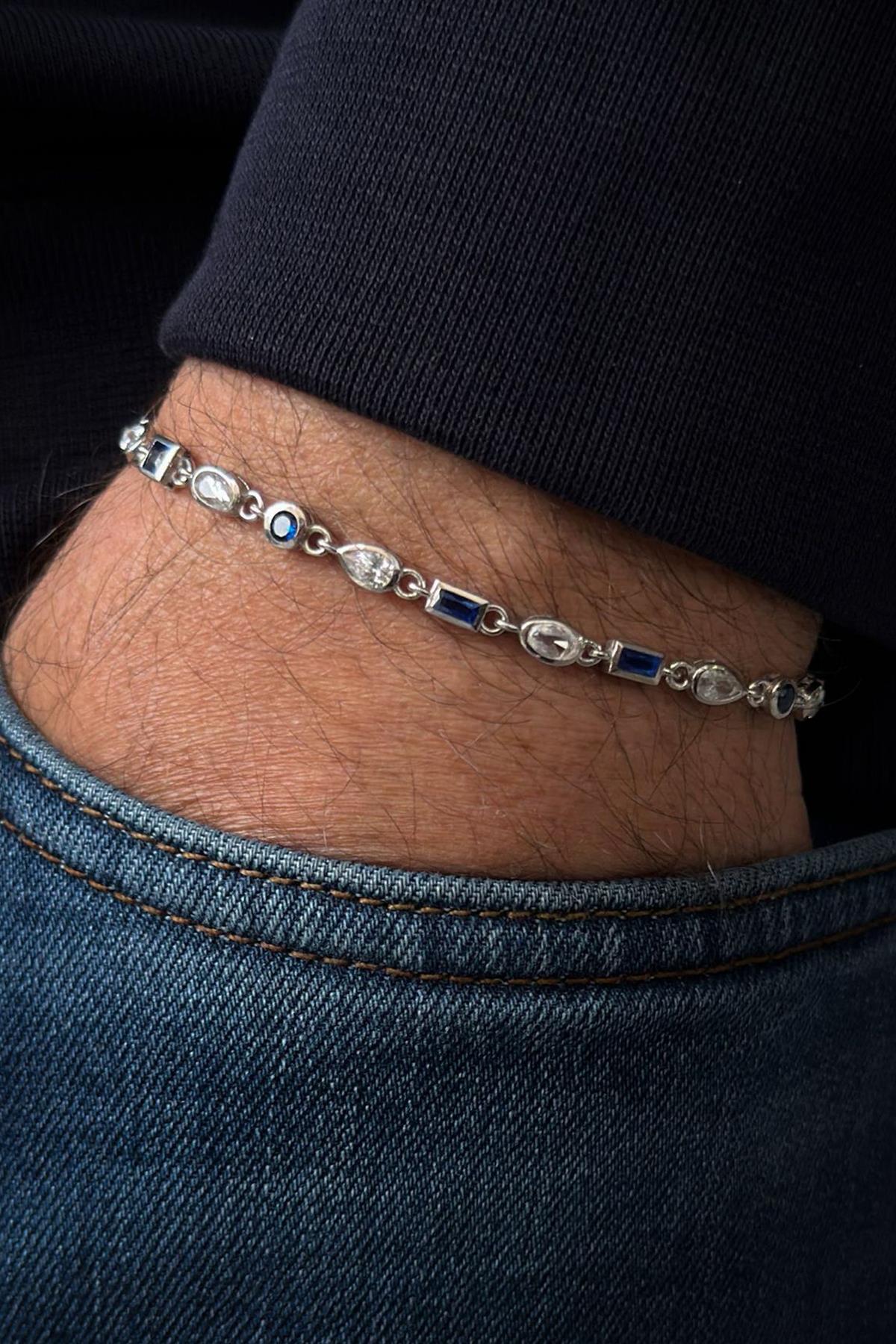 FRNCH 925 Ayar Gümüş Lacivert-Beyaz Zirkon Taşlı Gümüş Renk Erkek Bileklik FRJ12719-3719-LA