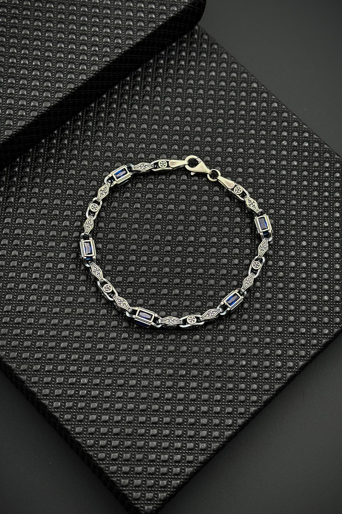 FRNCH 925 Ayar Gümüş Lacivert Zirkon Taşlı Gümüş Renk Erkek Bileklik FRJ12653-3653-L