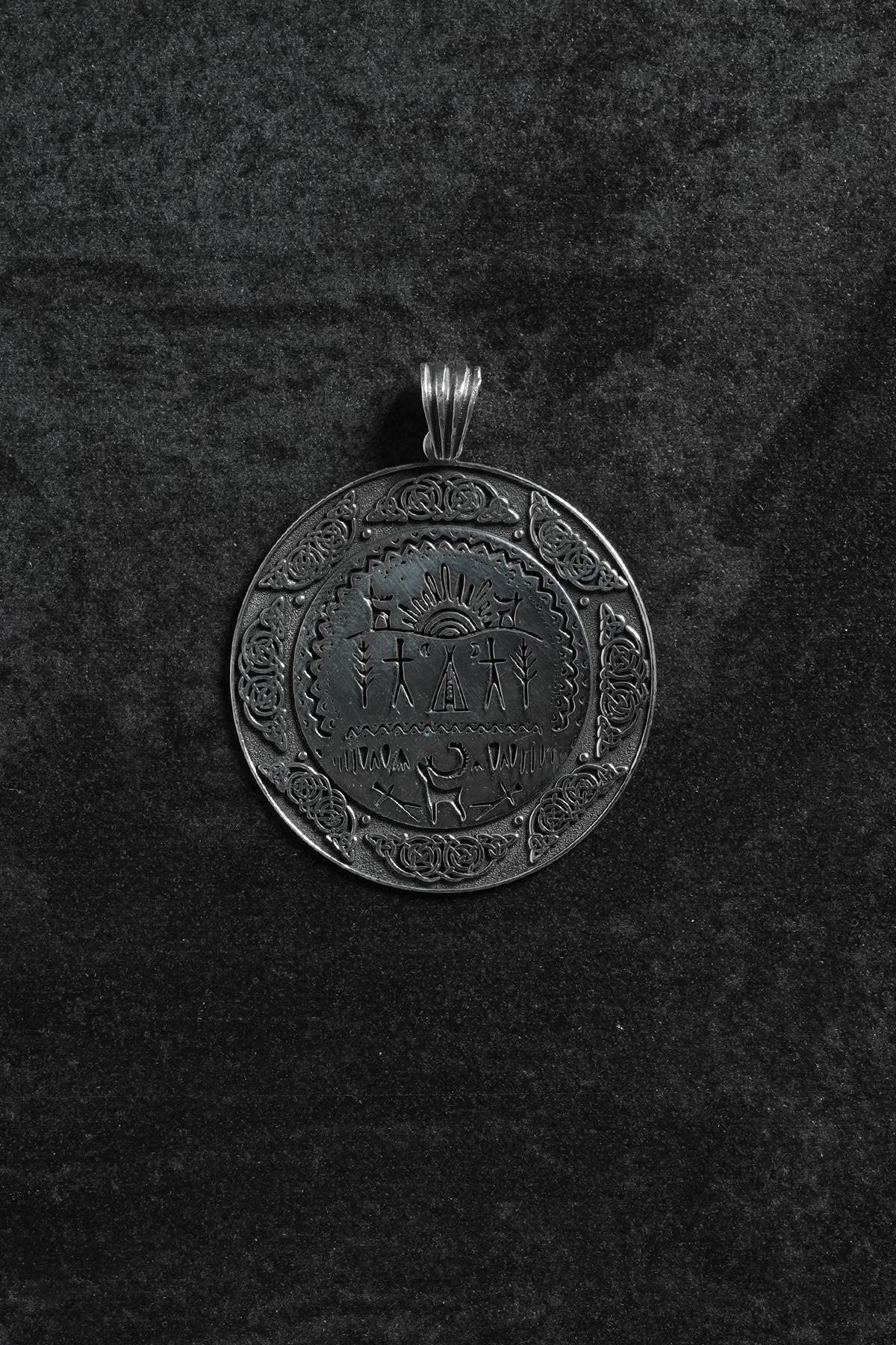 FRNCH 925 Ayar Gümüş Şaman Motifli Figürlü Gümüş Renk Erkek Kolye Ucu FRKU-1077