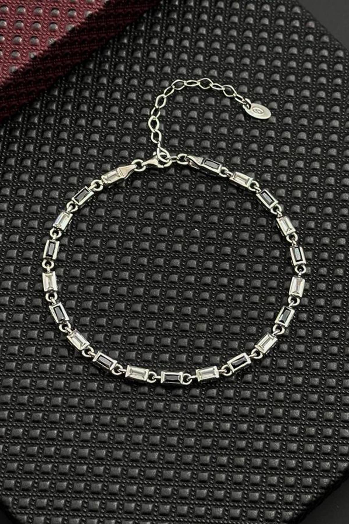 FRNCH 925 Ayar Gümüş Siyah-Beyaz Zirkon Taşlı Gümüş Renk Erkek Bileklik FRJ12718-3718-SB